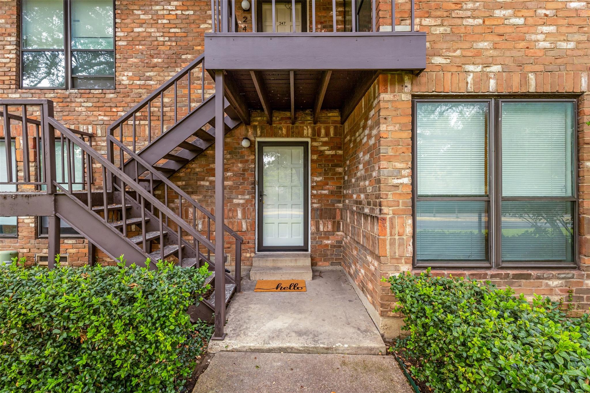 main property photo 24