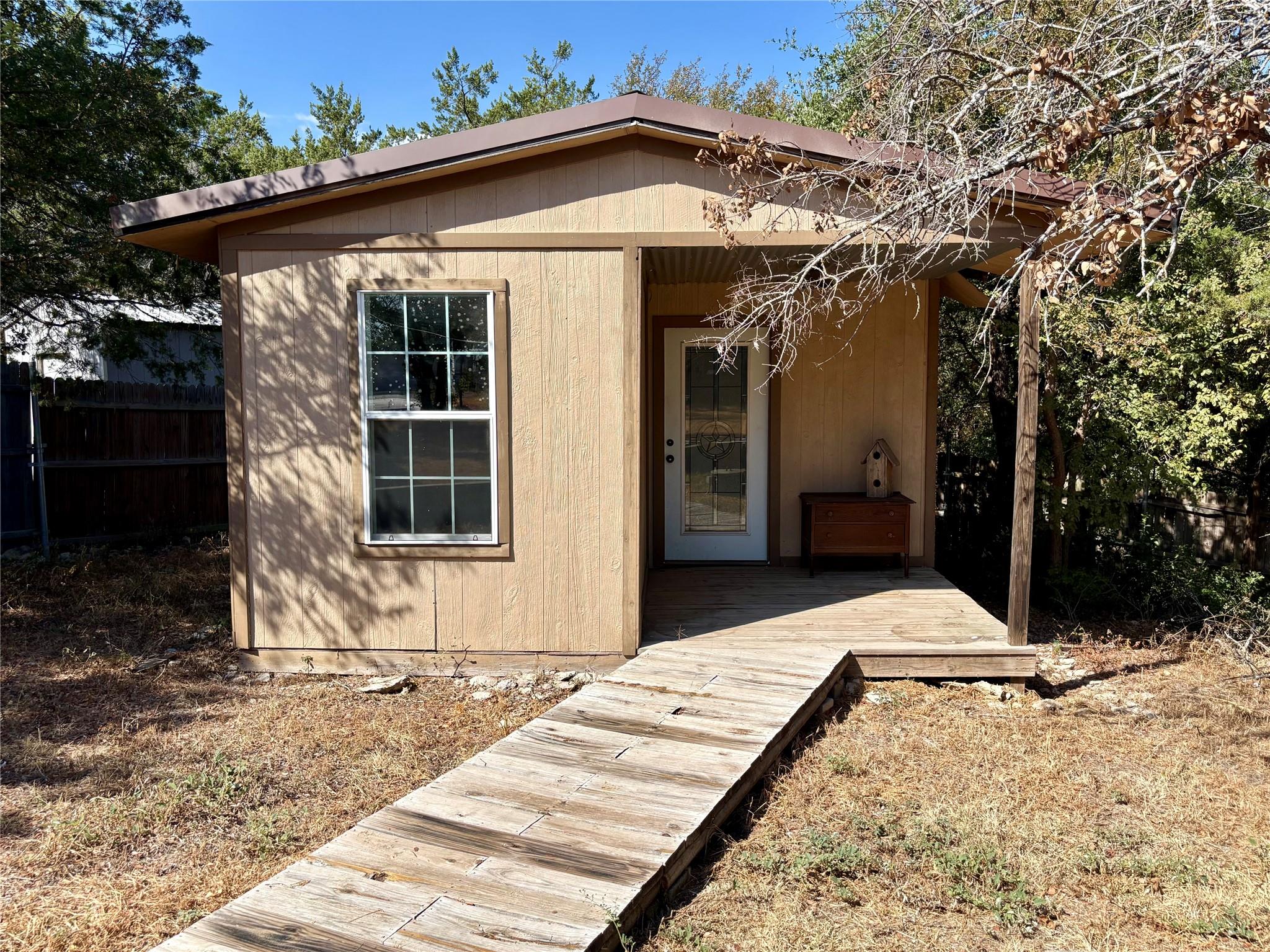 main property photo 34