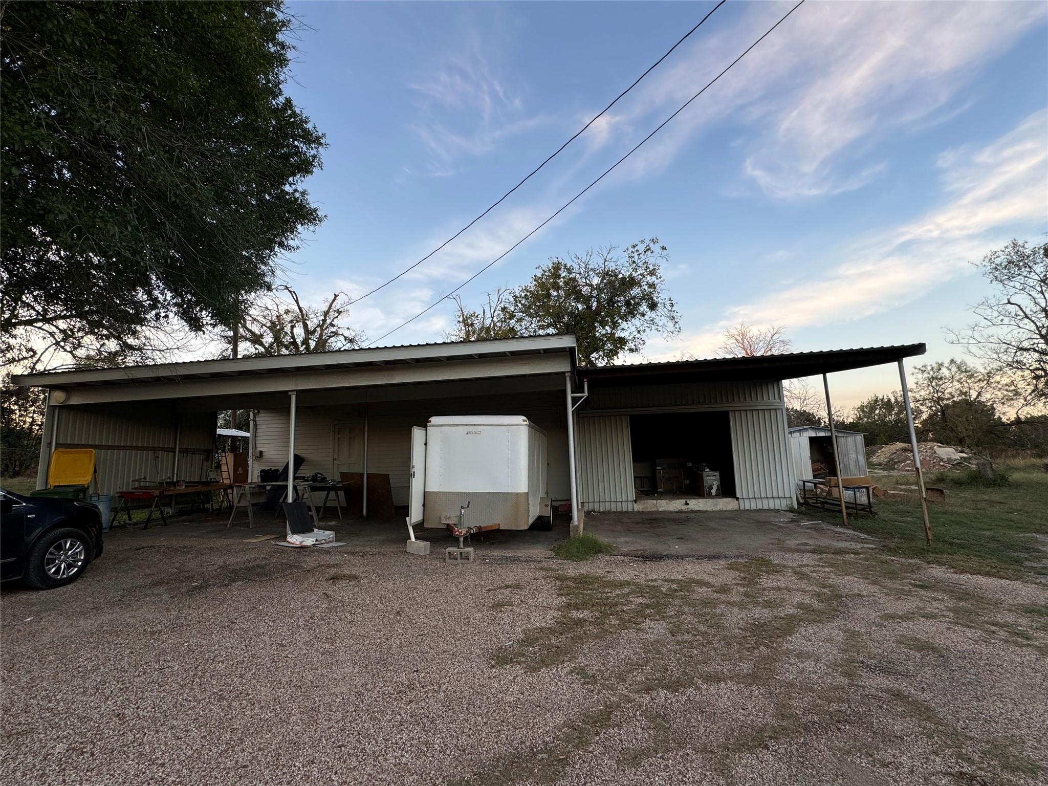 main property photo 35