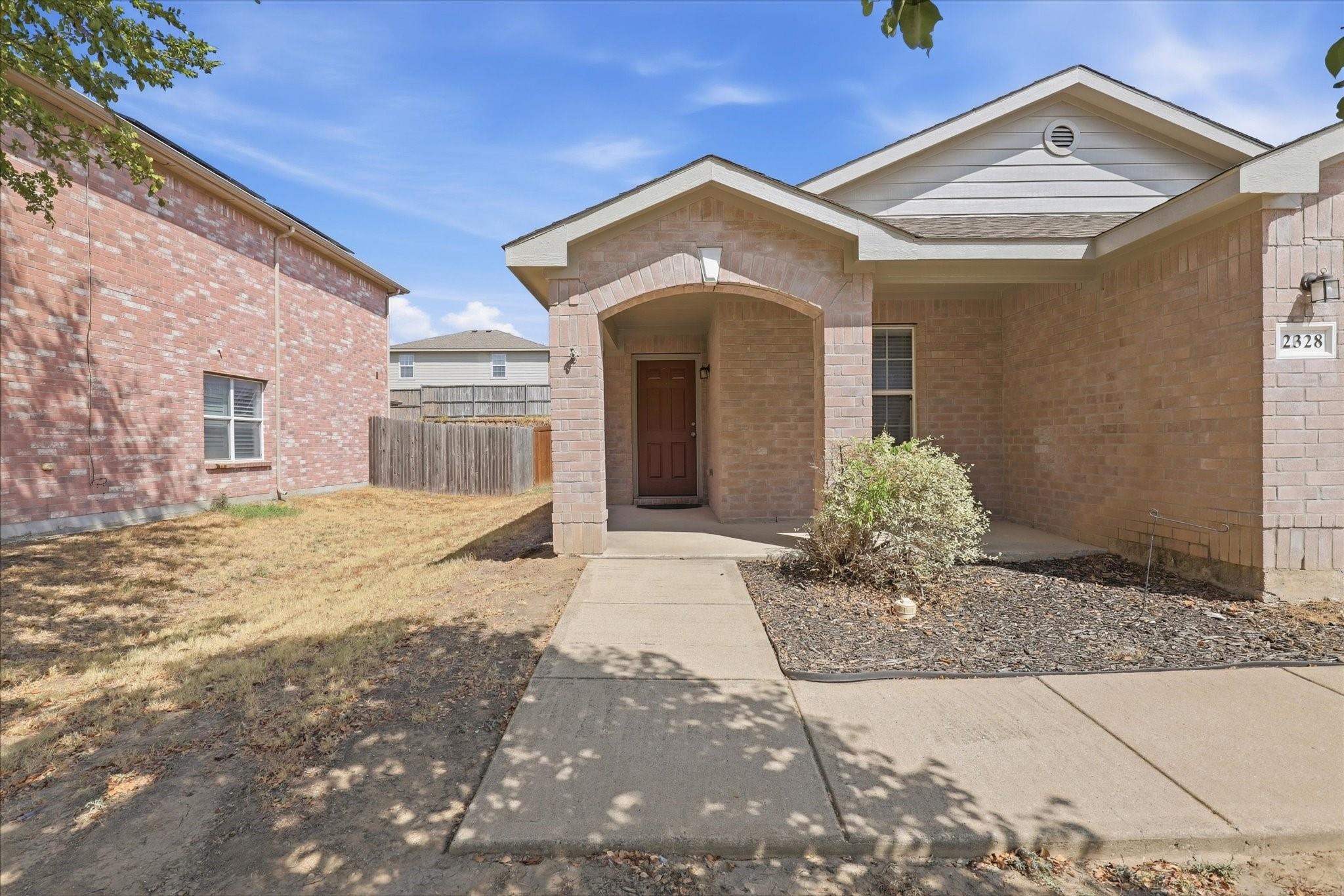 main property photo 4