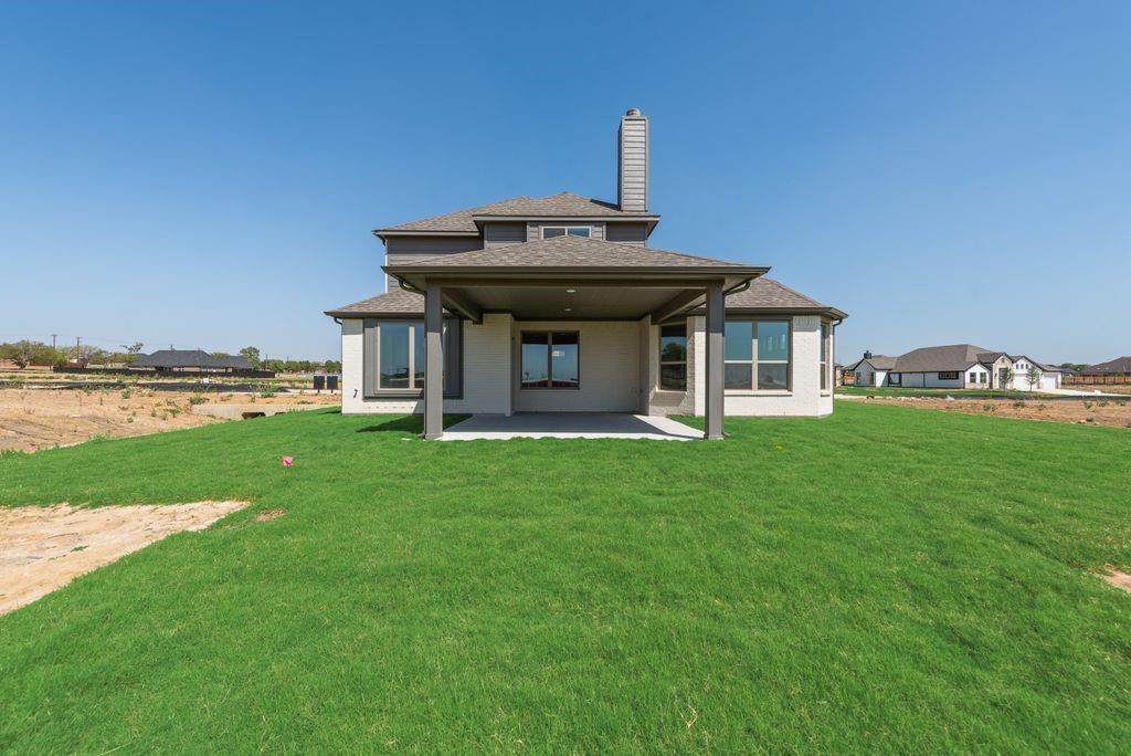 main property photo 28