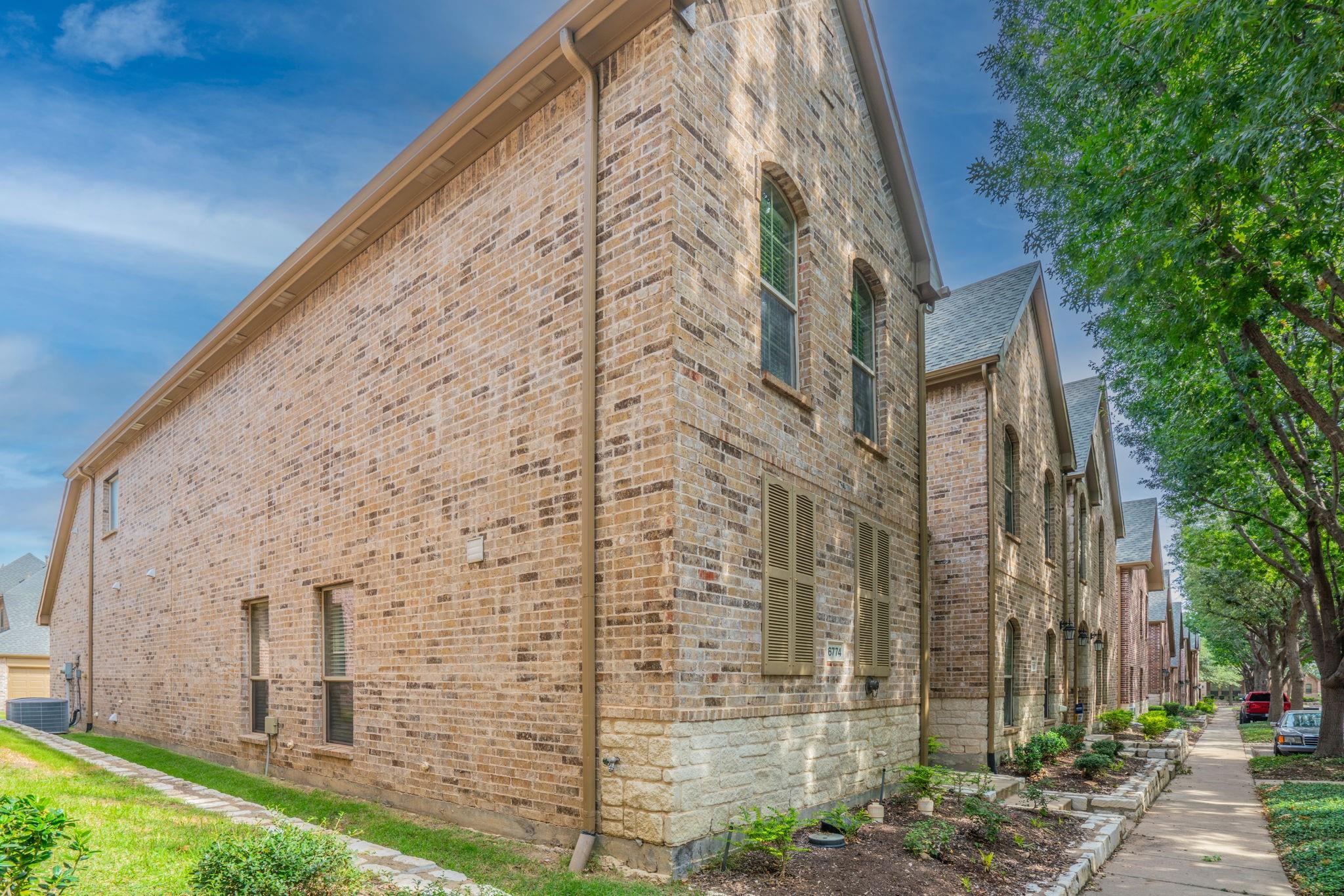 main property photo 27