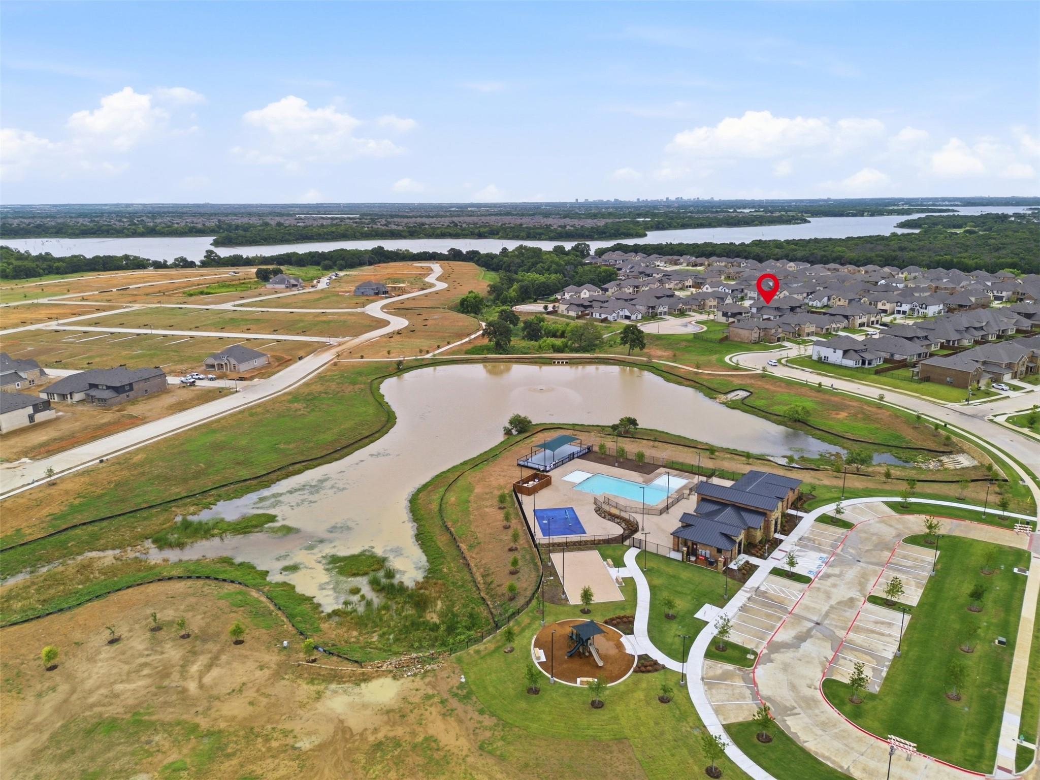 main property photo 35