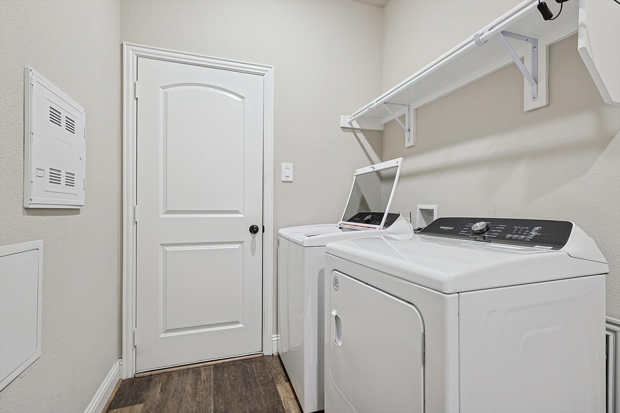 main property photo 18