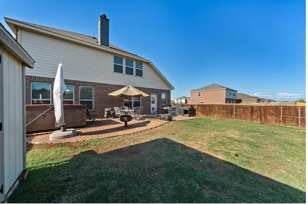 main property photo 7