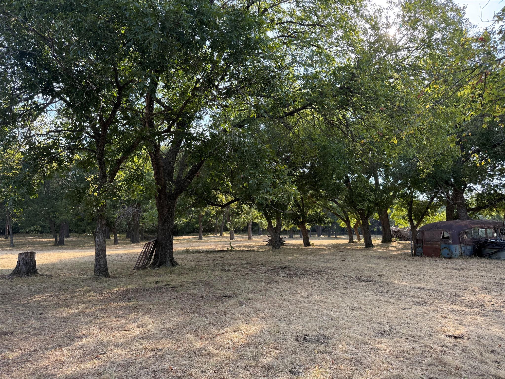 main property photo 11
