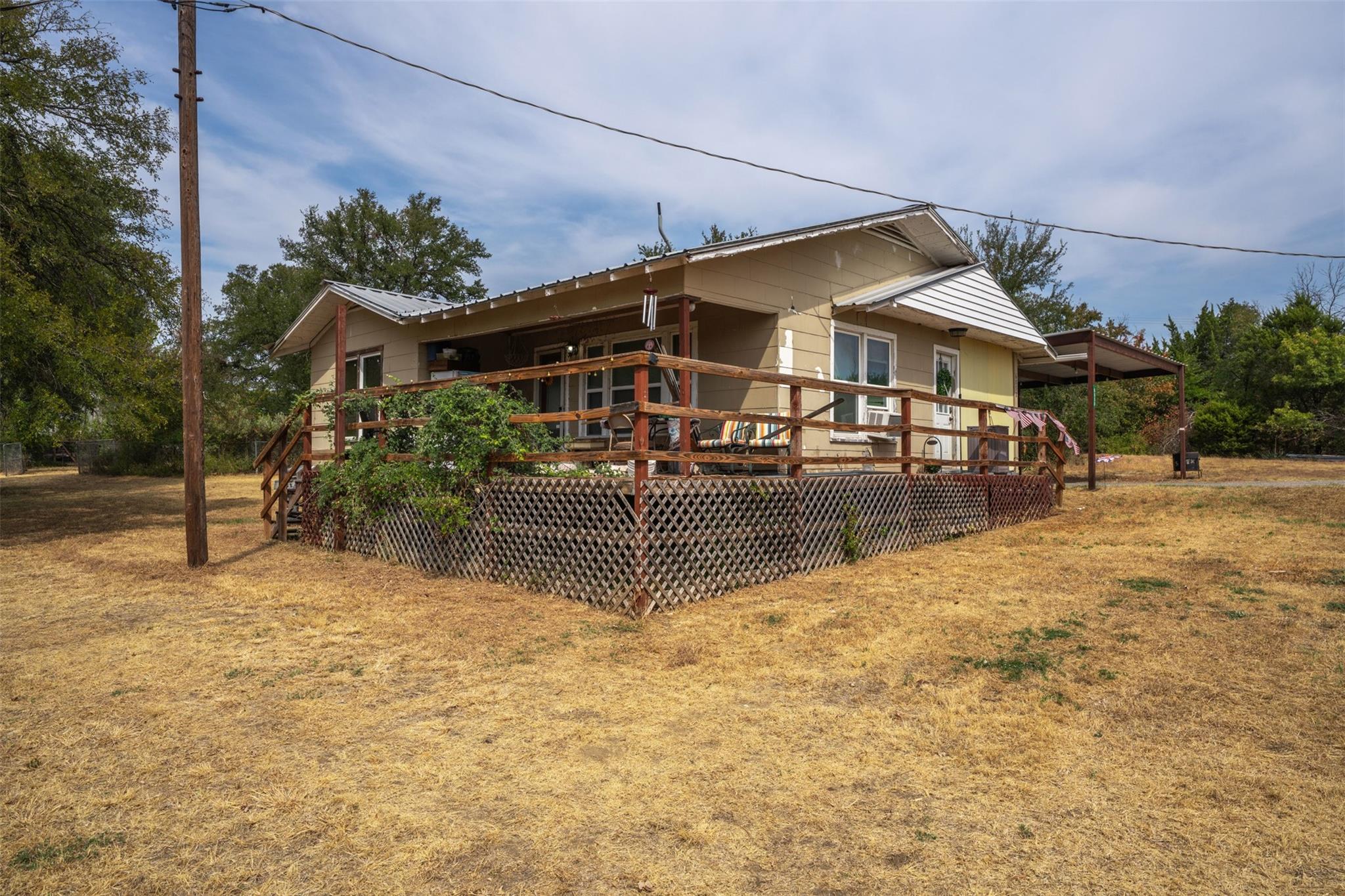 main property photo 31