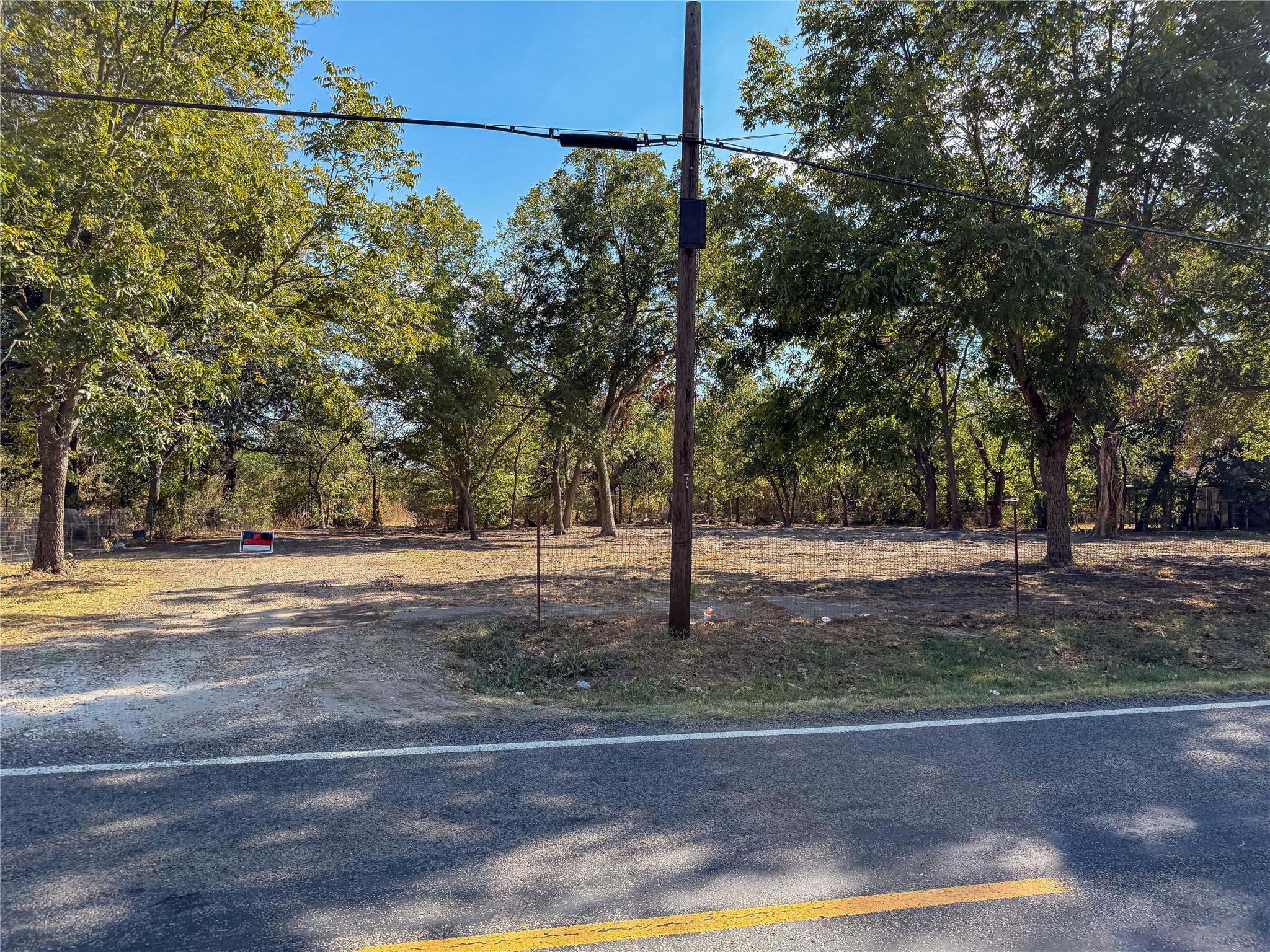 main property photo 10
