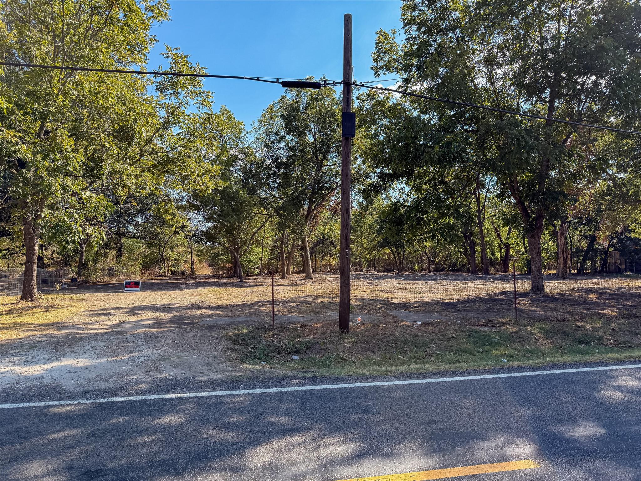 main property photo 8