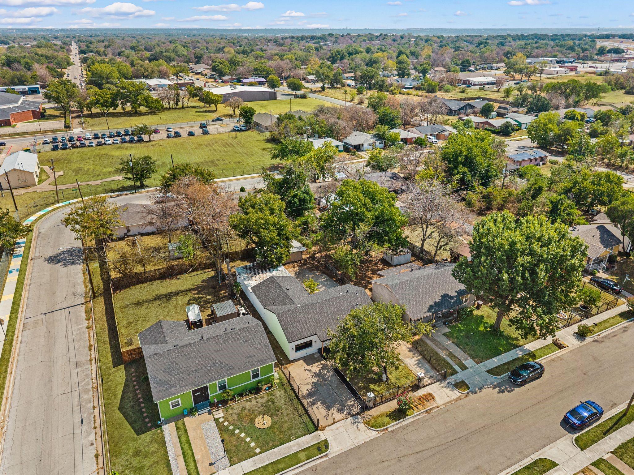 main property photo 26
