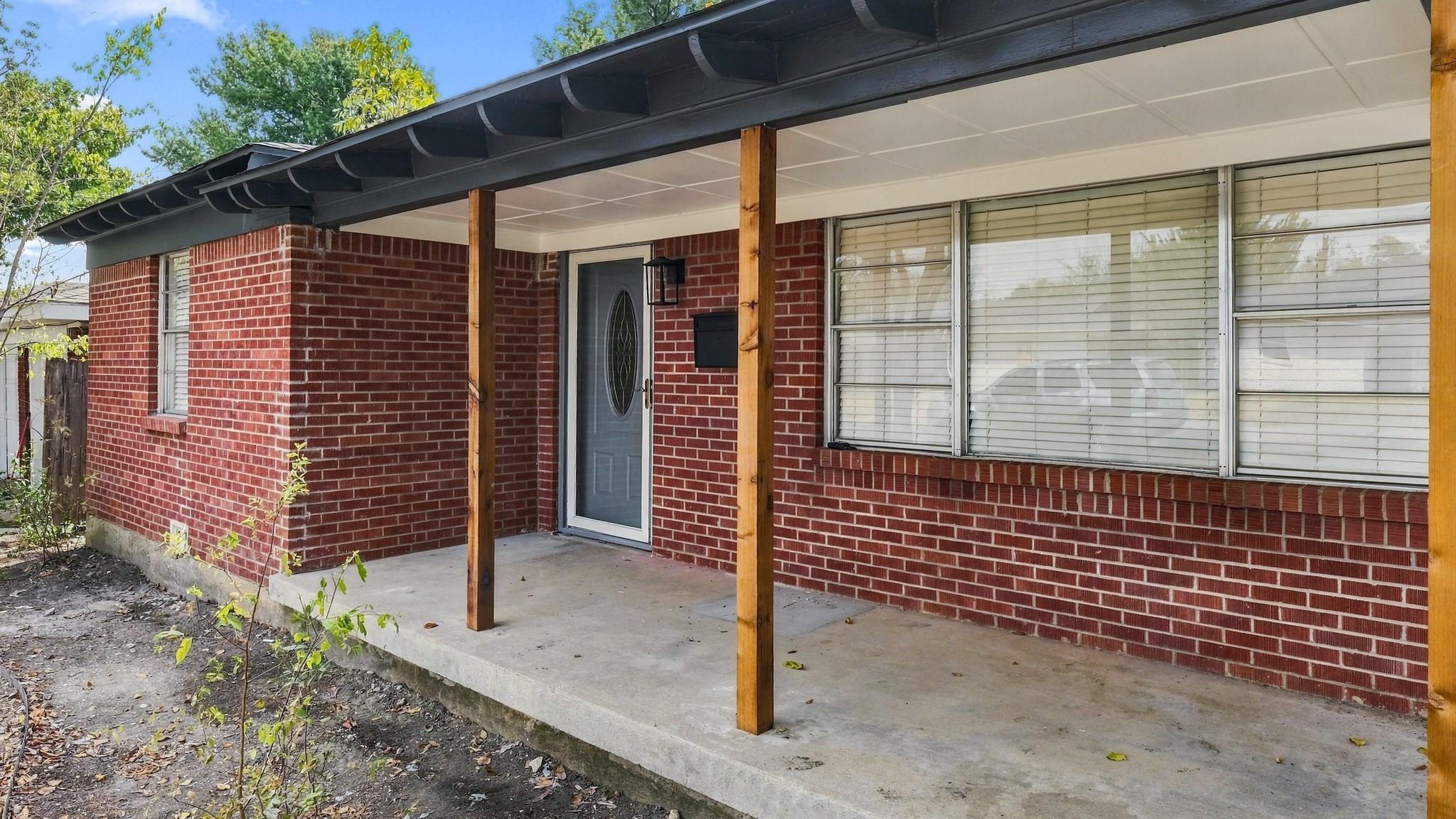 main property photo 36