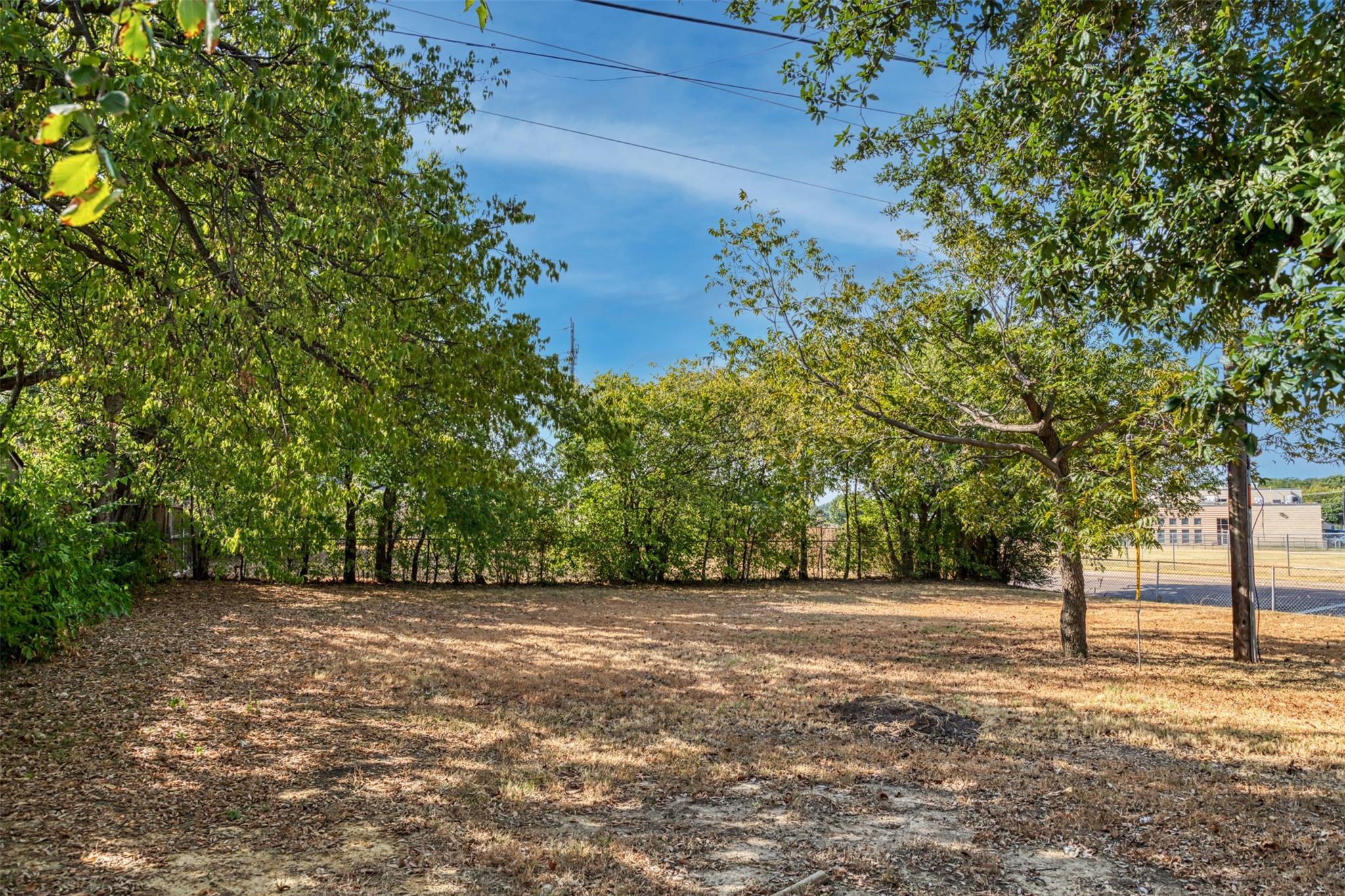 main property photo 33
