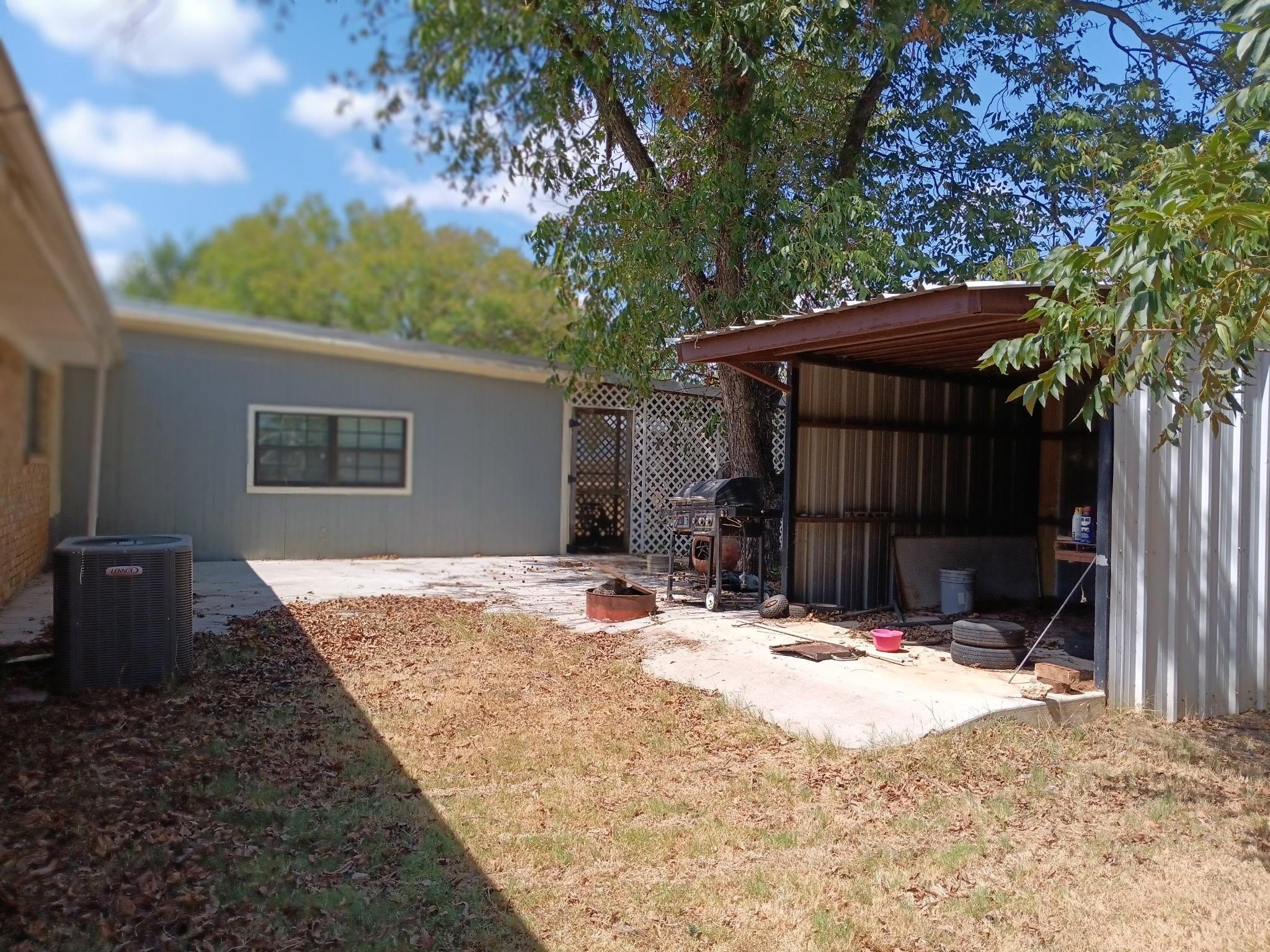 main property photo 10