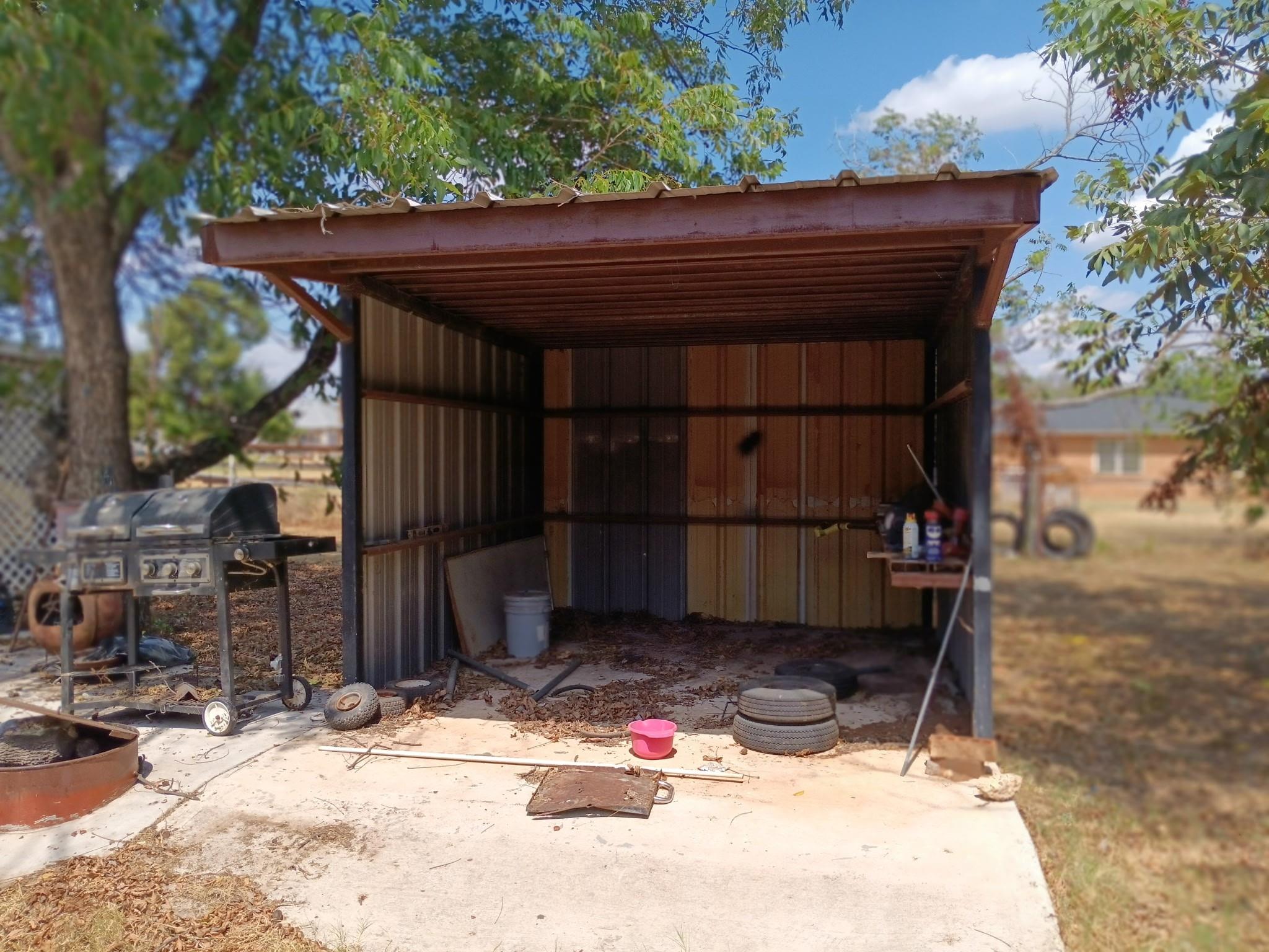 main property photo 15