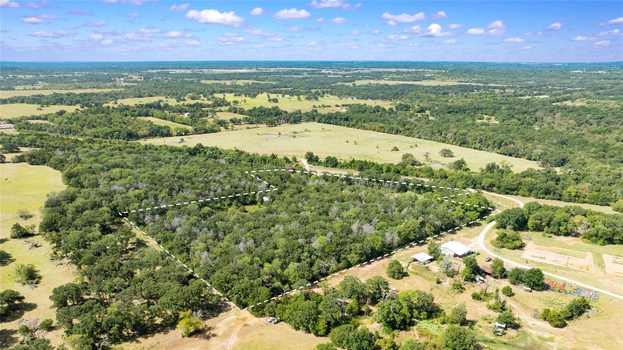 main property photo 11