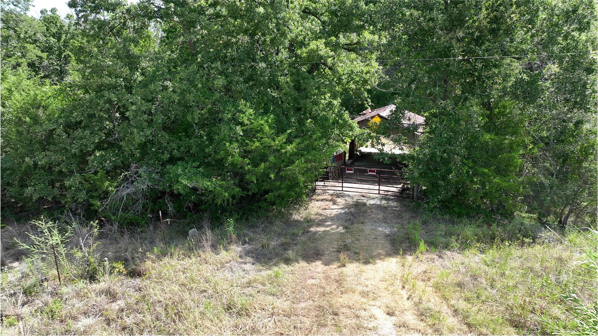 main property photo 22