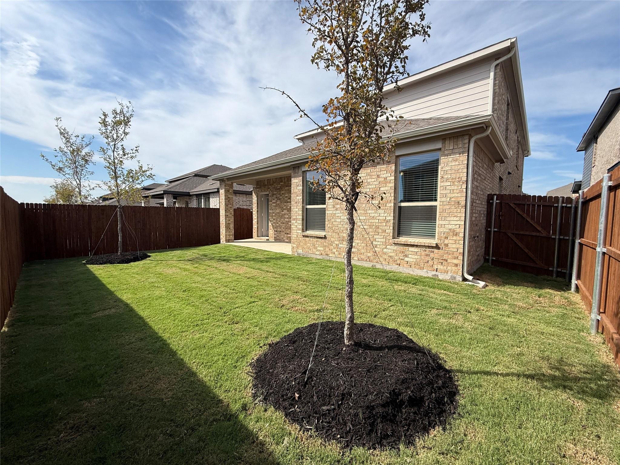main property photo 35