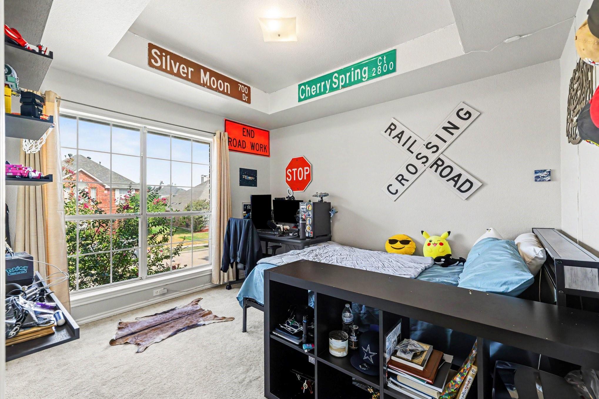 main property photo 18