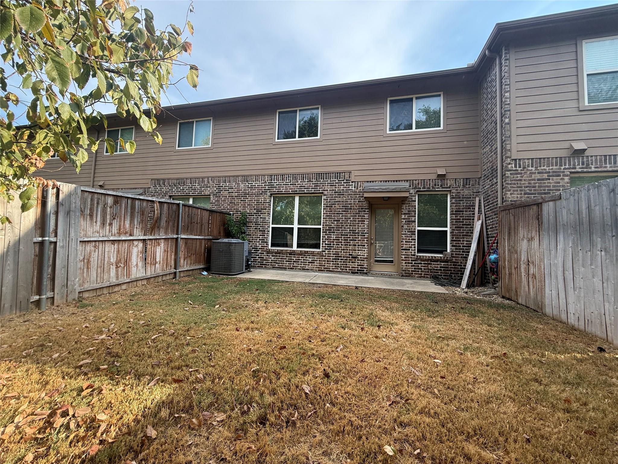 main property photo 20