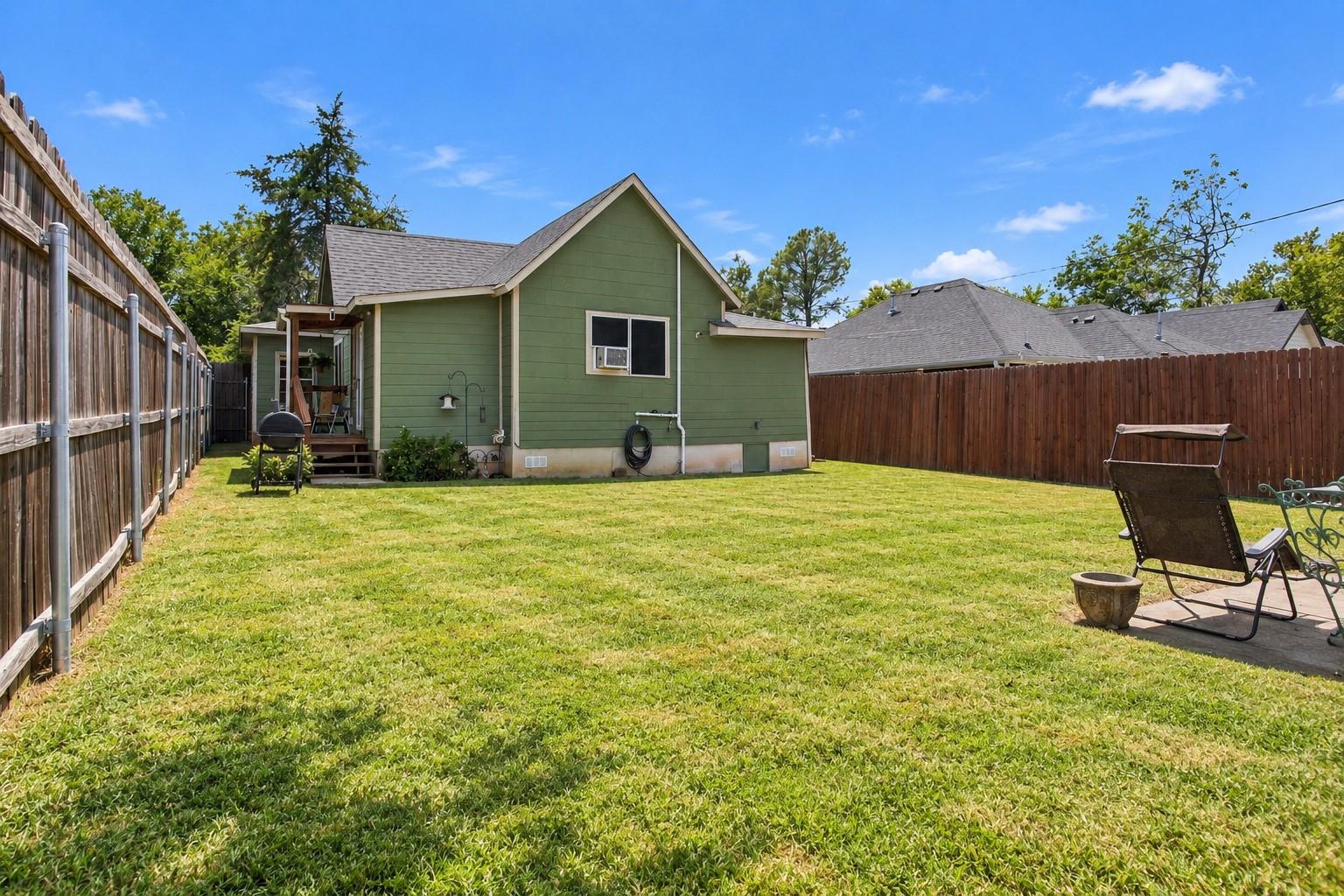 main property photo 26