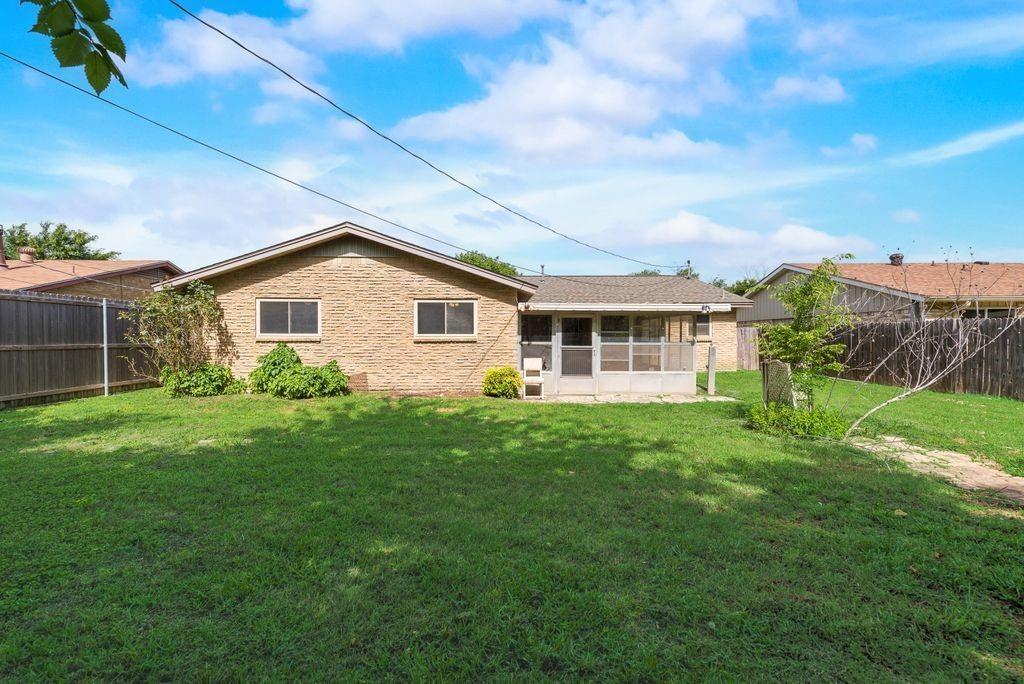 main property photo 19