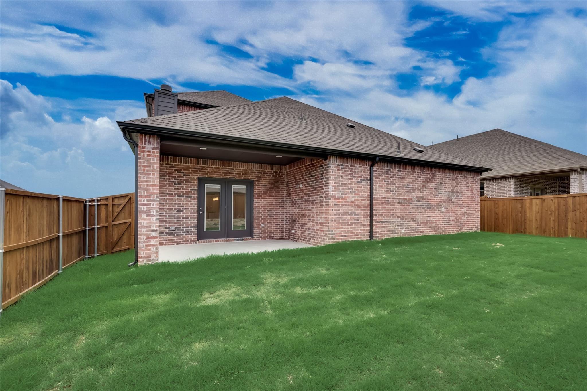 main property photo 22