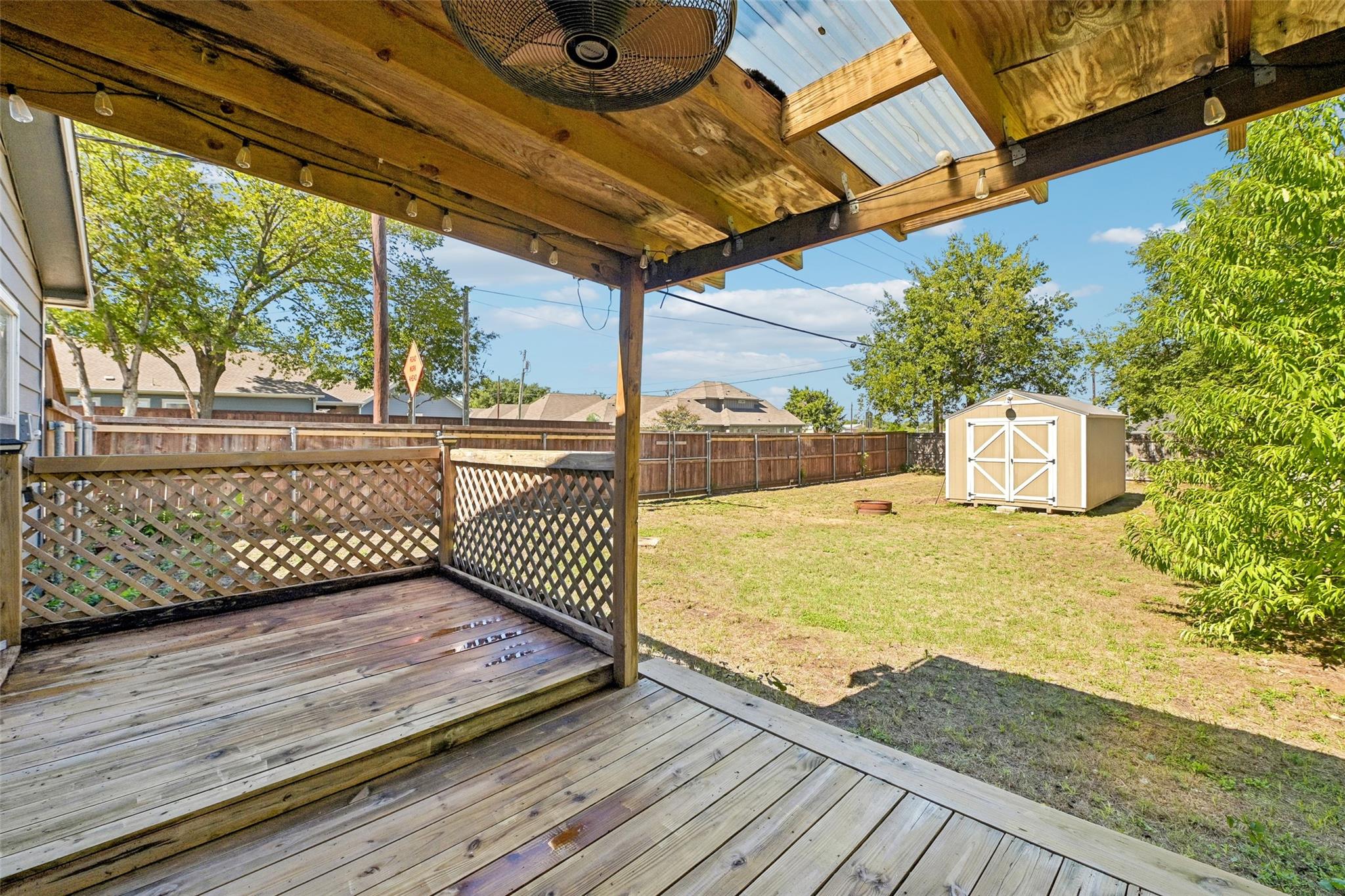 main property photo 19
