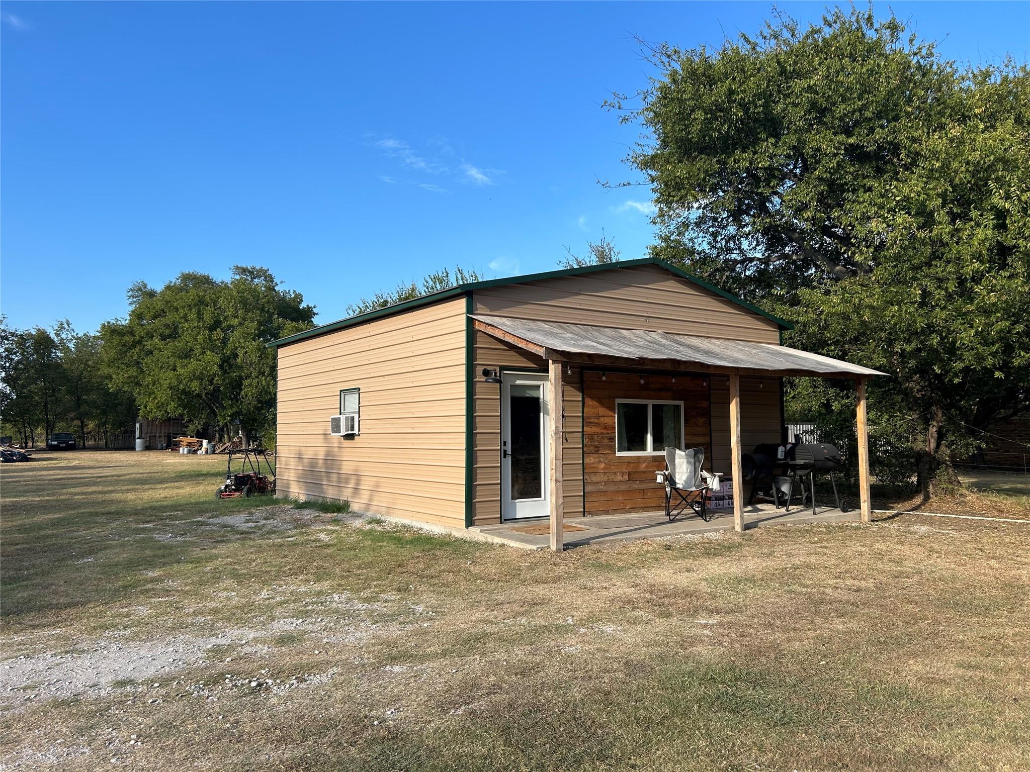 main property photo 4
