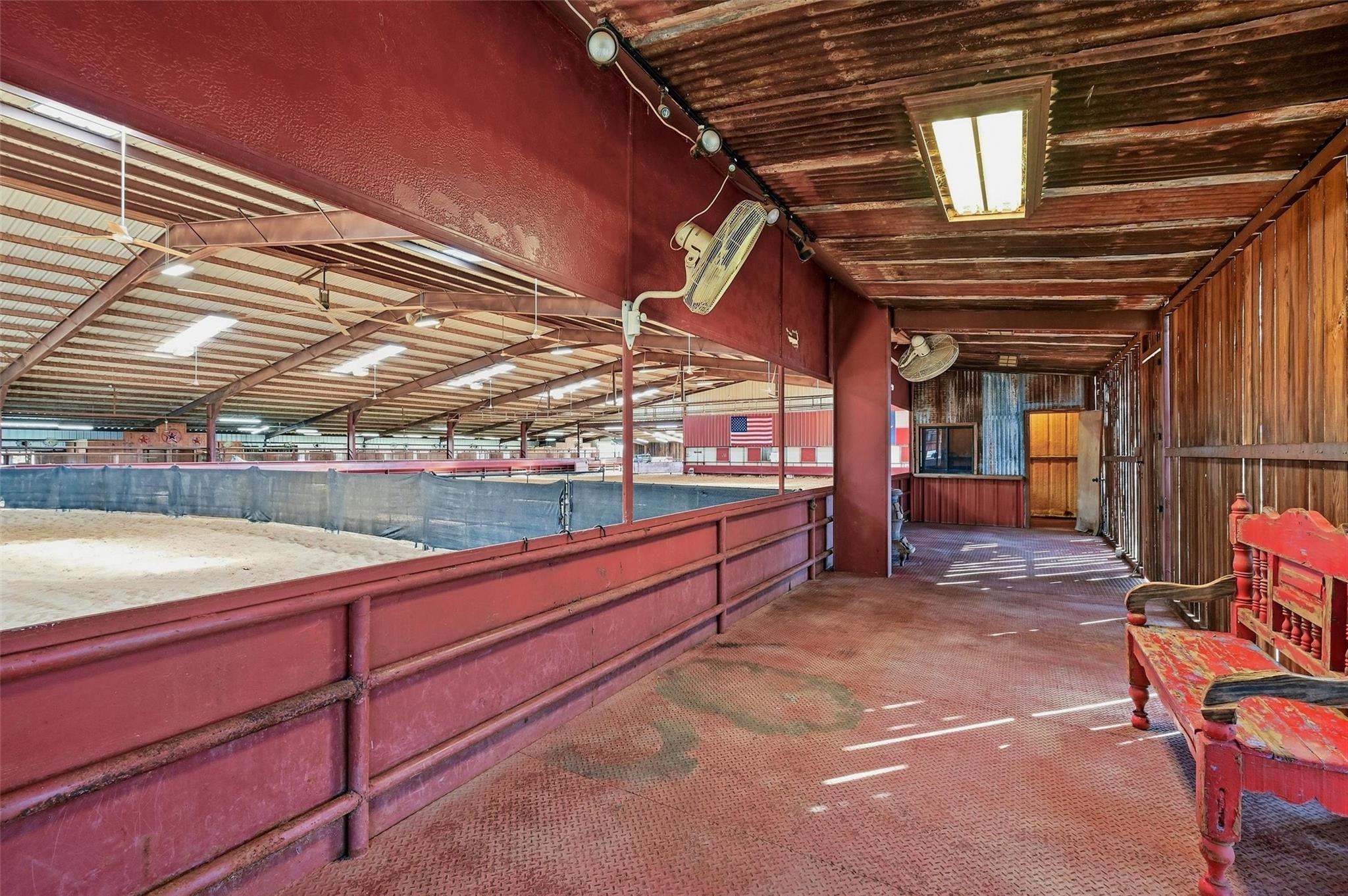main property photo 34