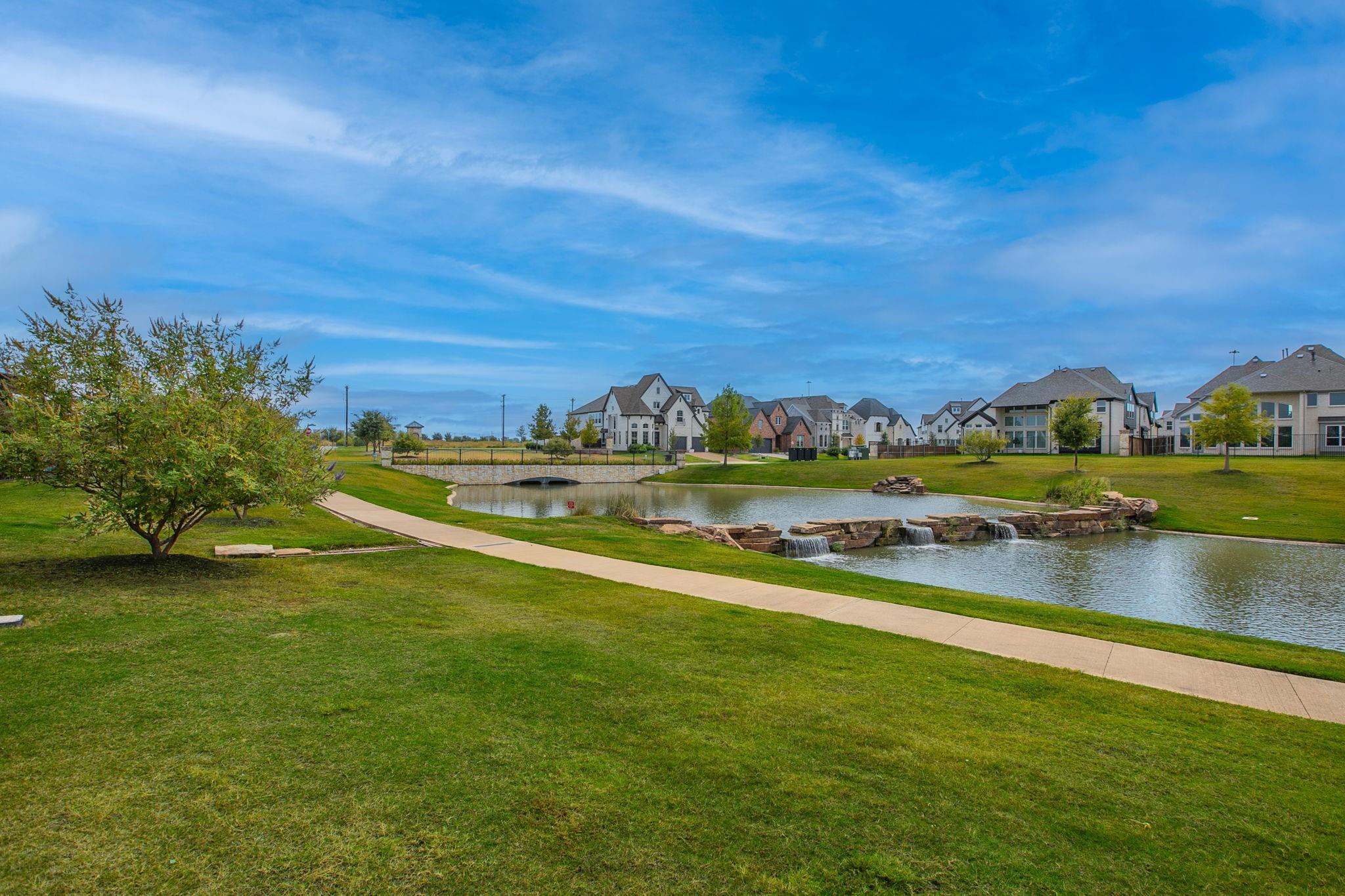 main property photo 29
