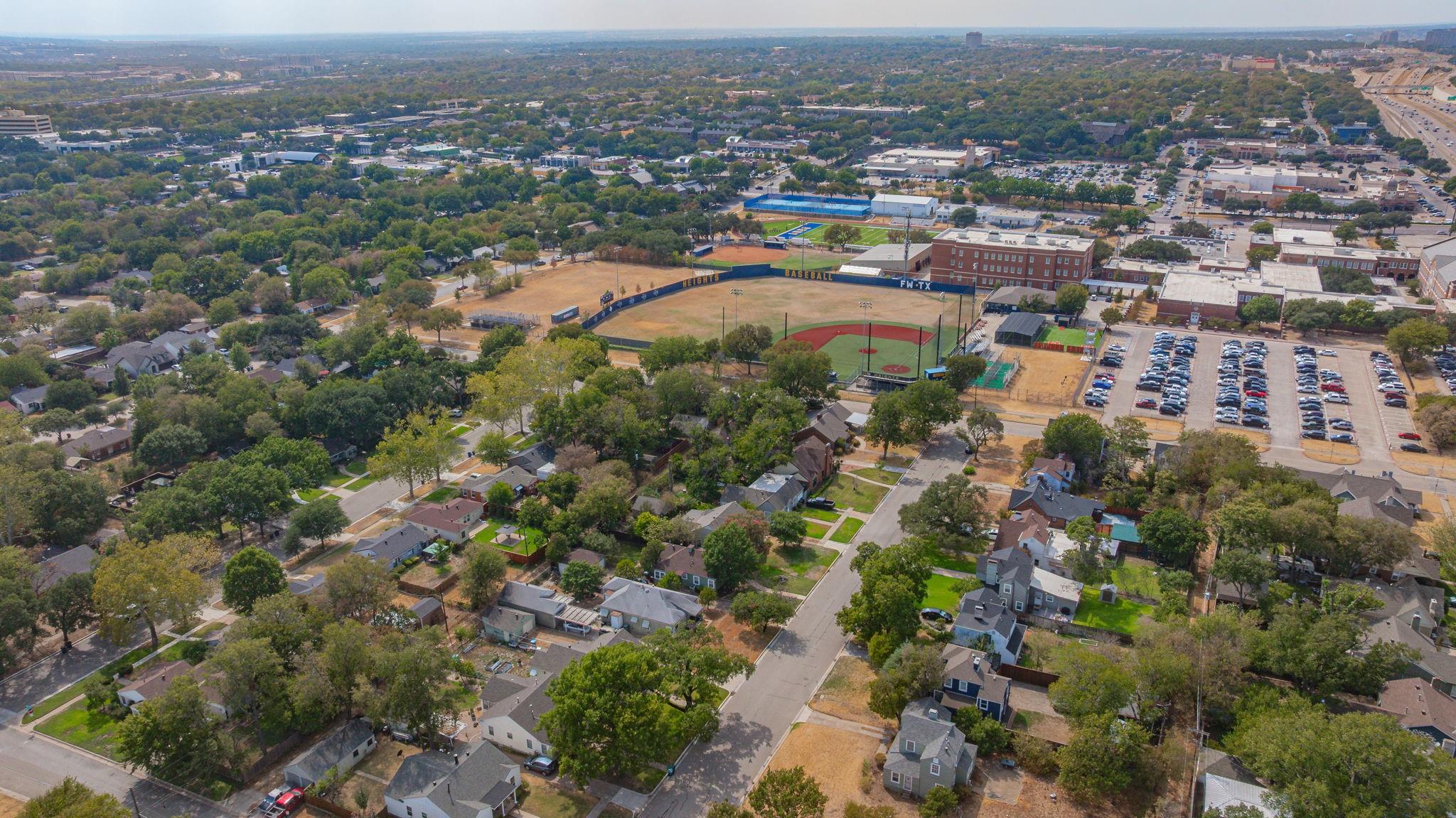 main property photo 32