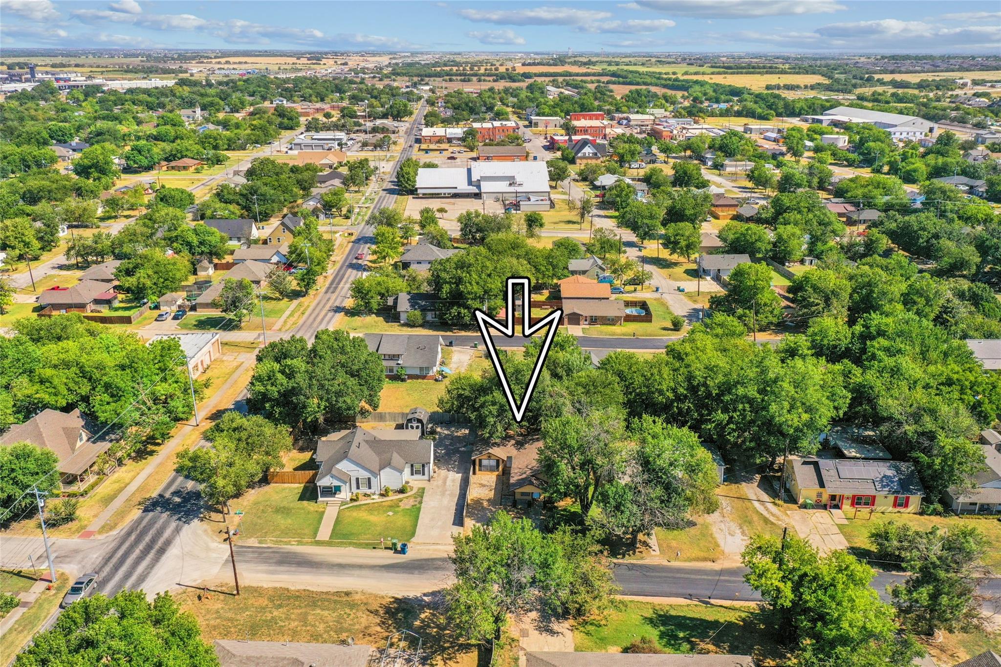 main property photo 35