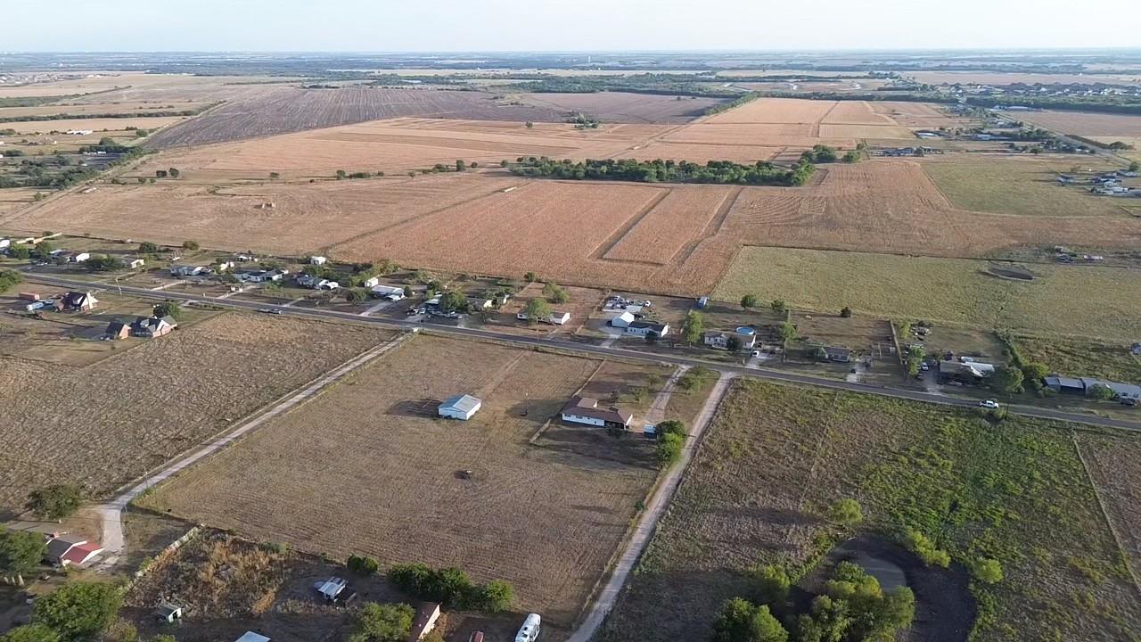 main property photo 3