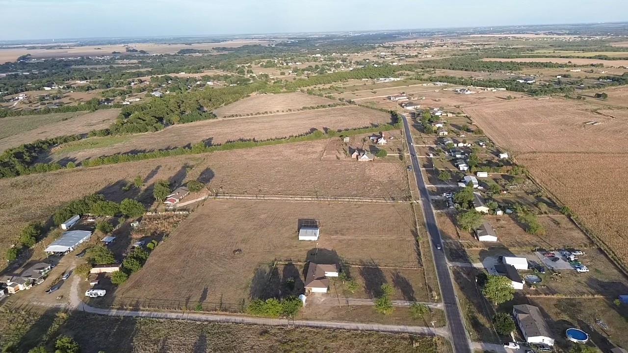 main property photo 4