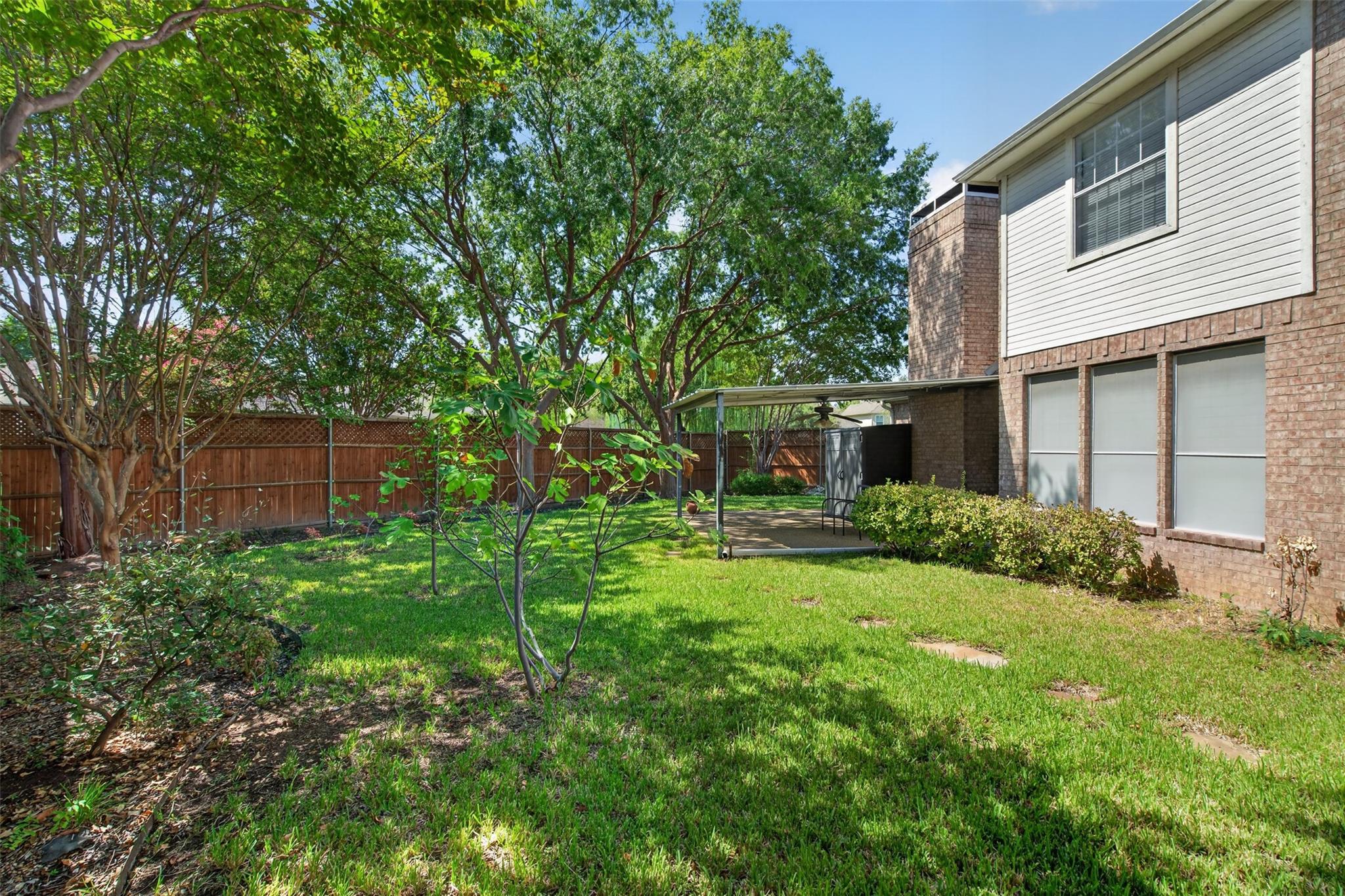 main property photo 37