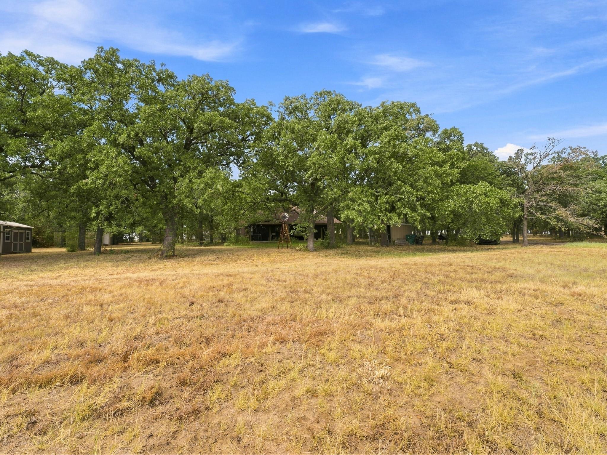 main property photo 35