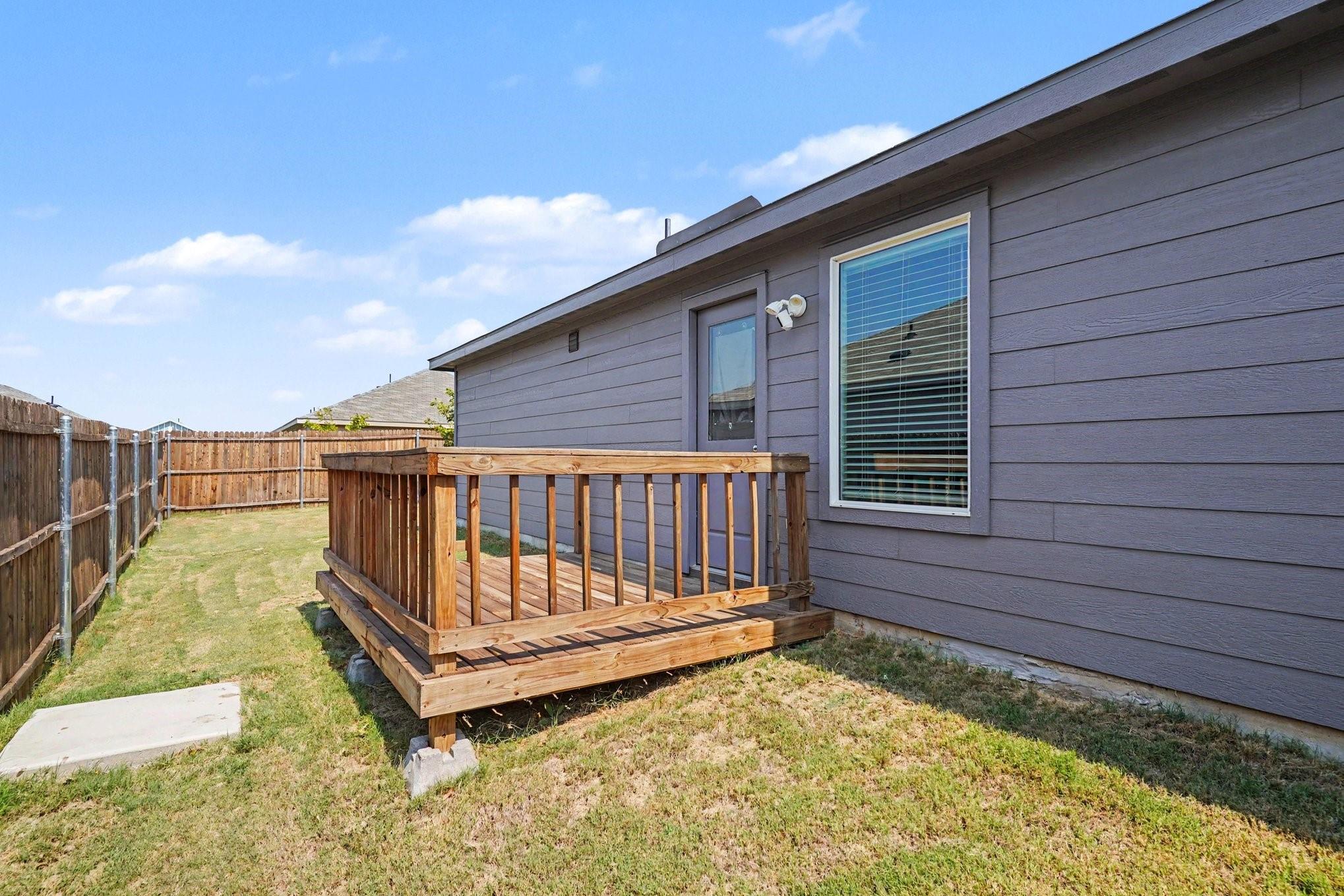 main property photo 24