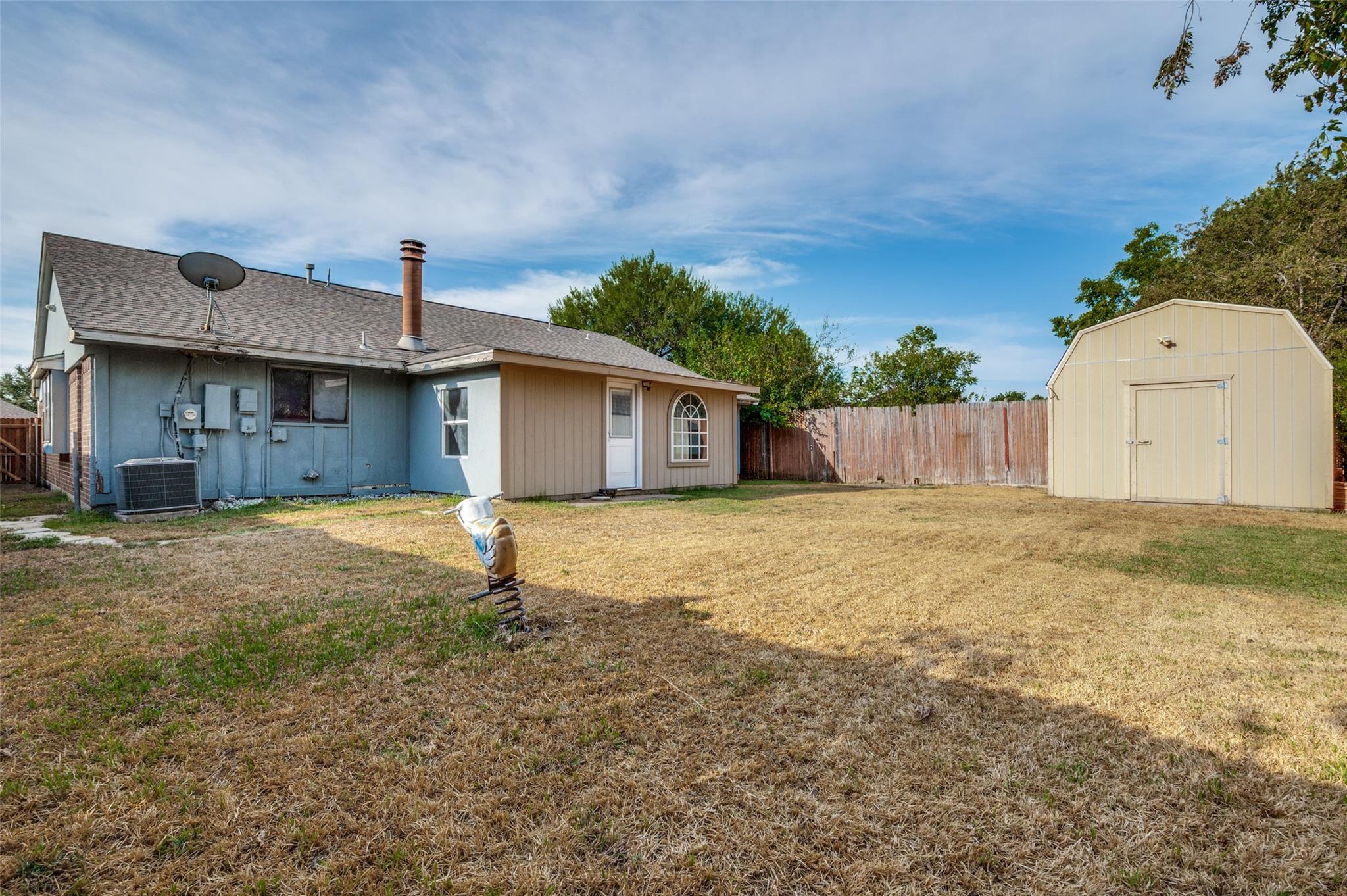 main property photo 22