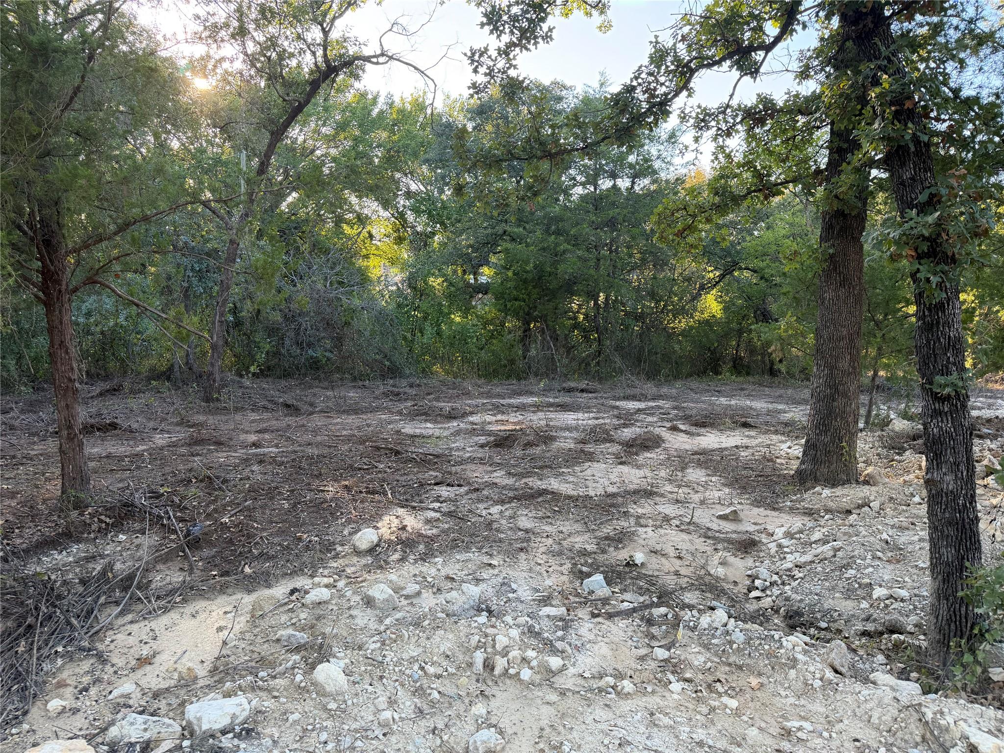 main property photo 16