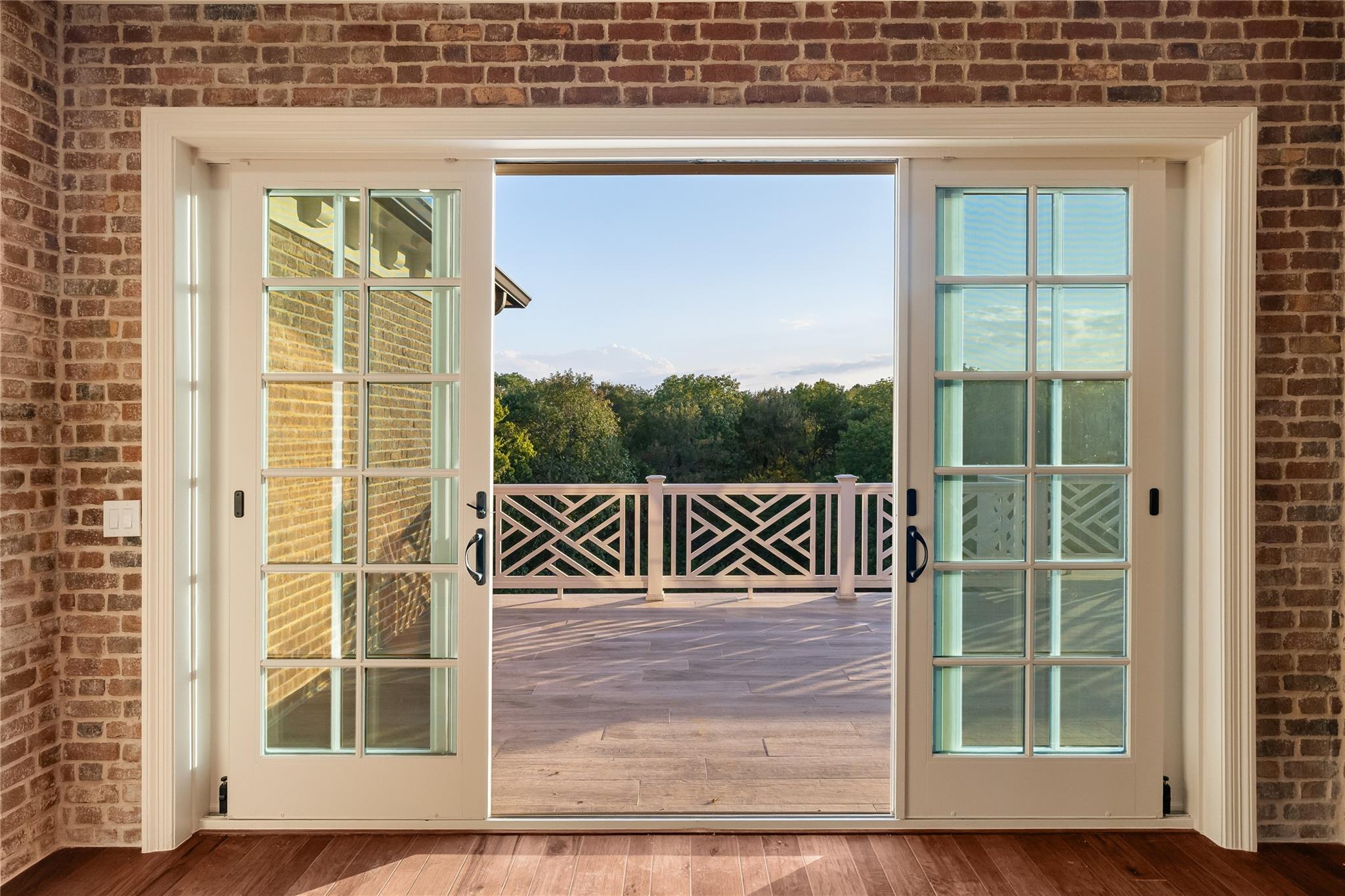 main property photo 22