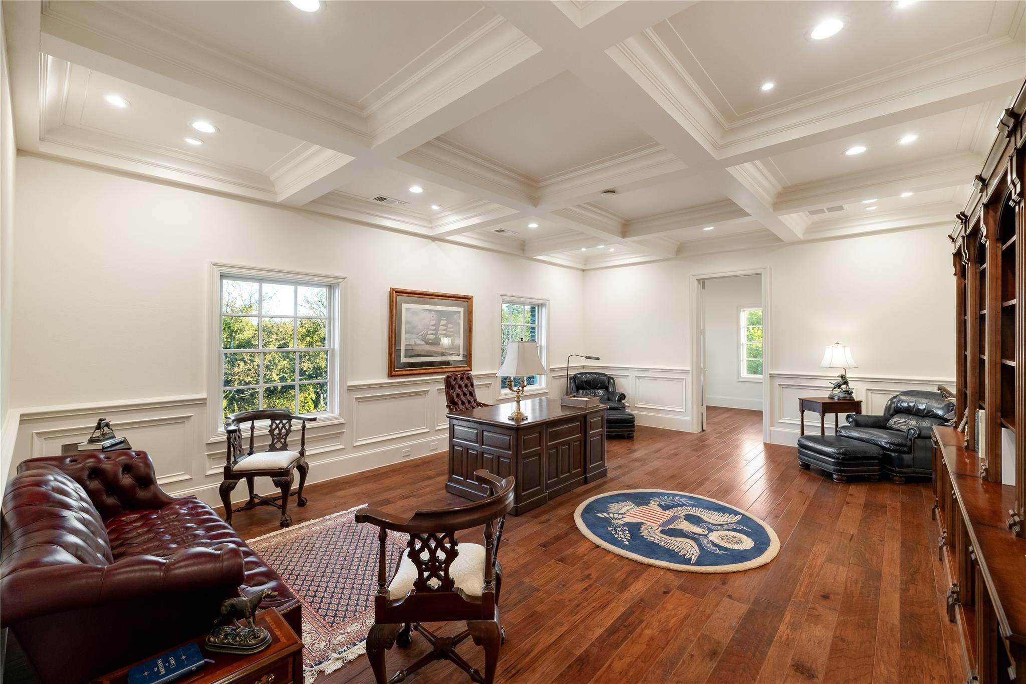 main property photo 24