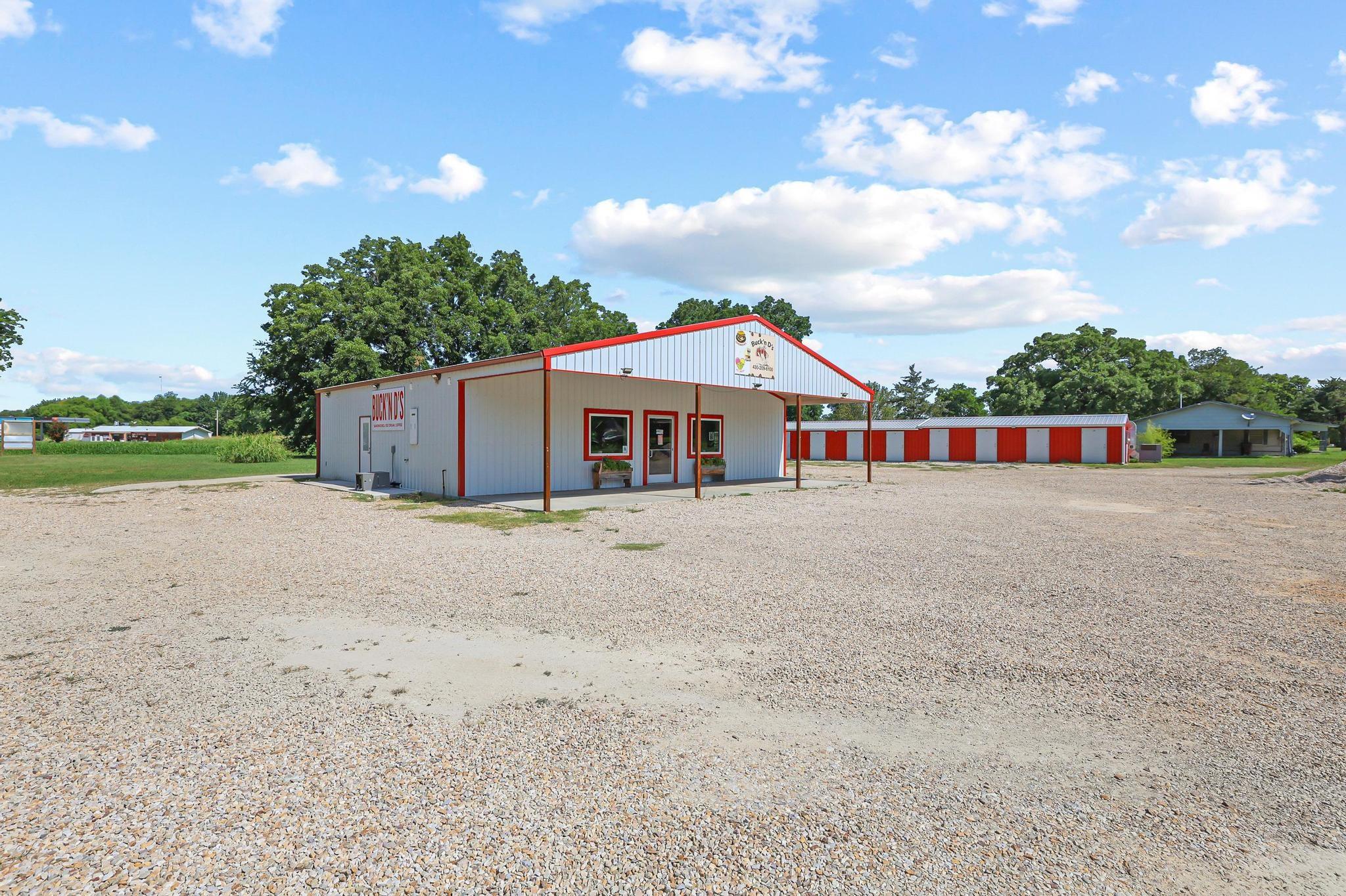 main property photo 5