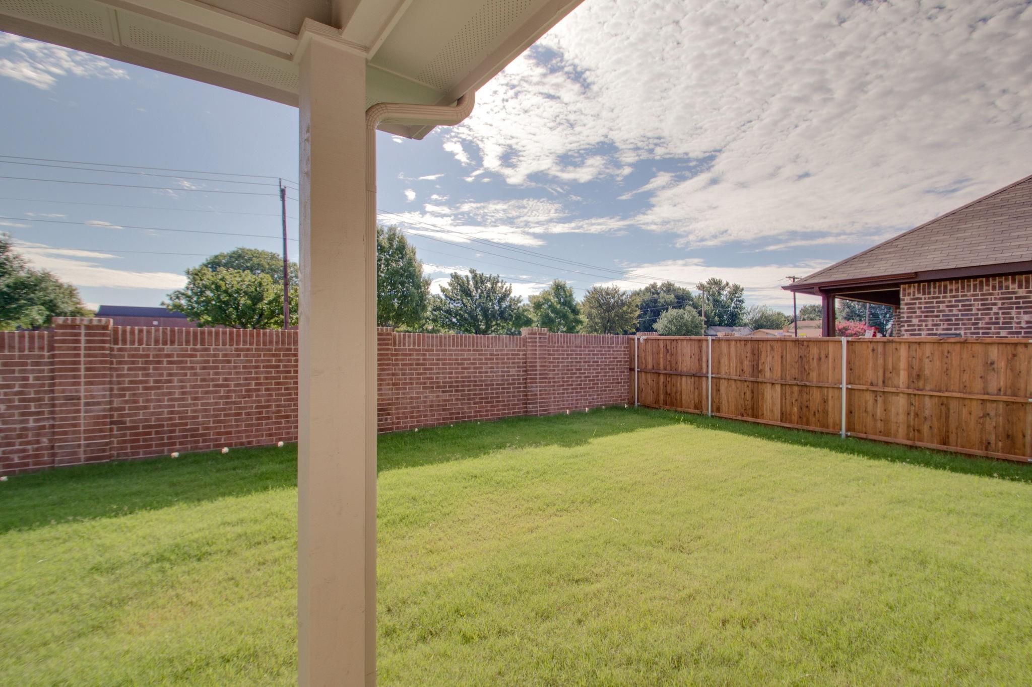 main property photo 34