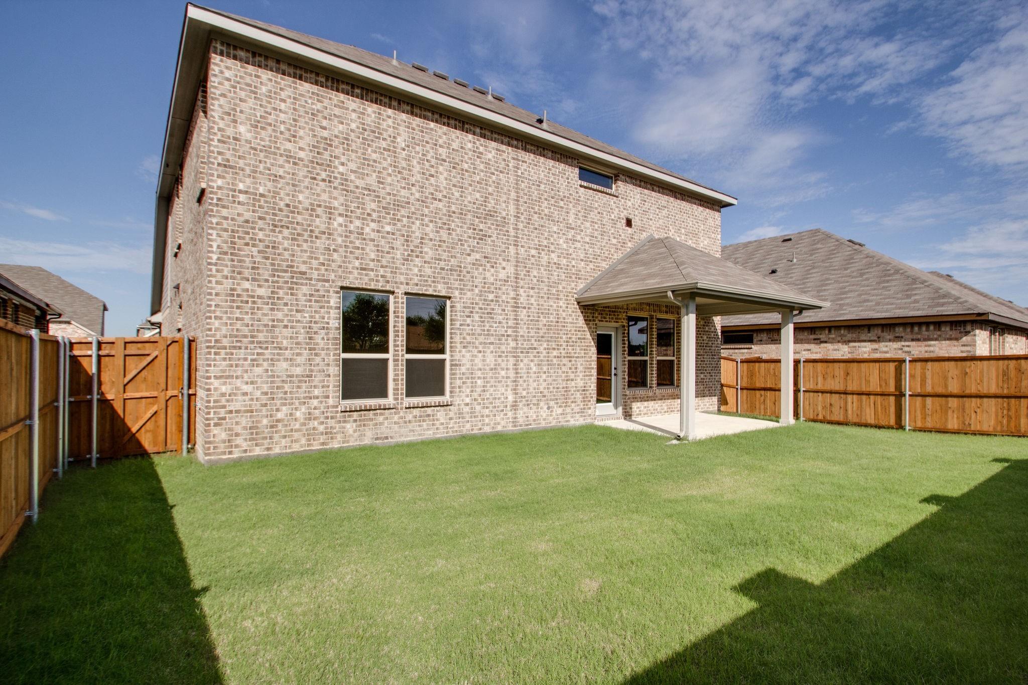 main property photo 35
