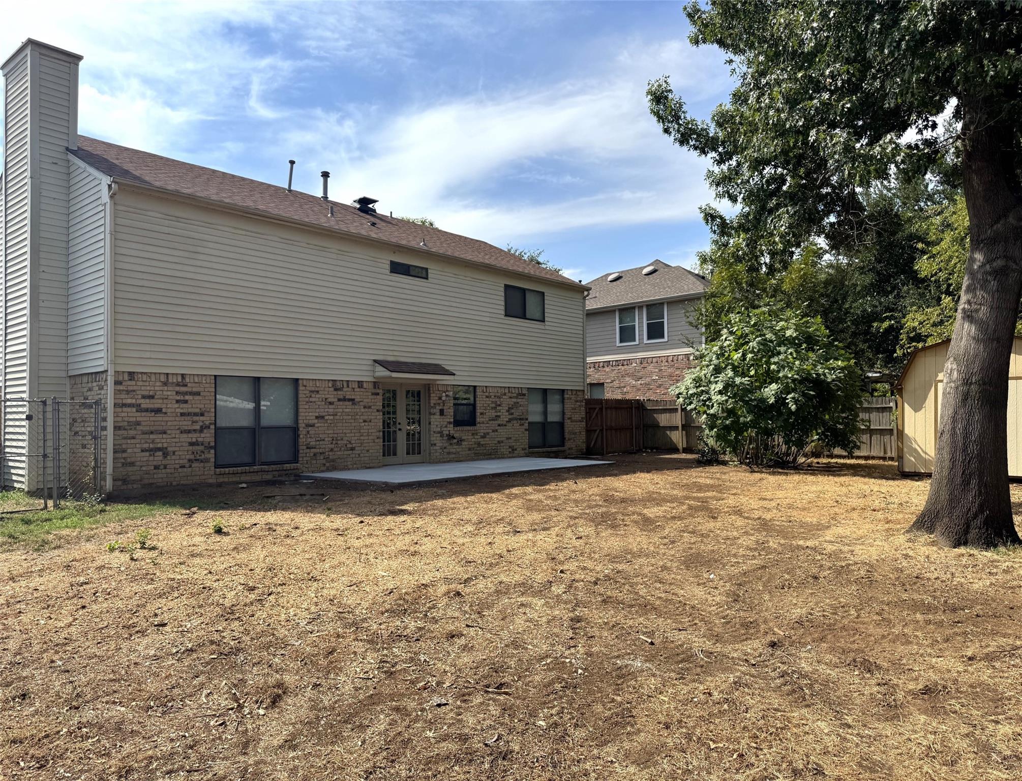 main property photo 25