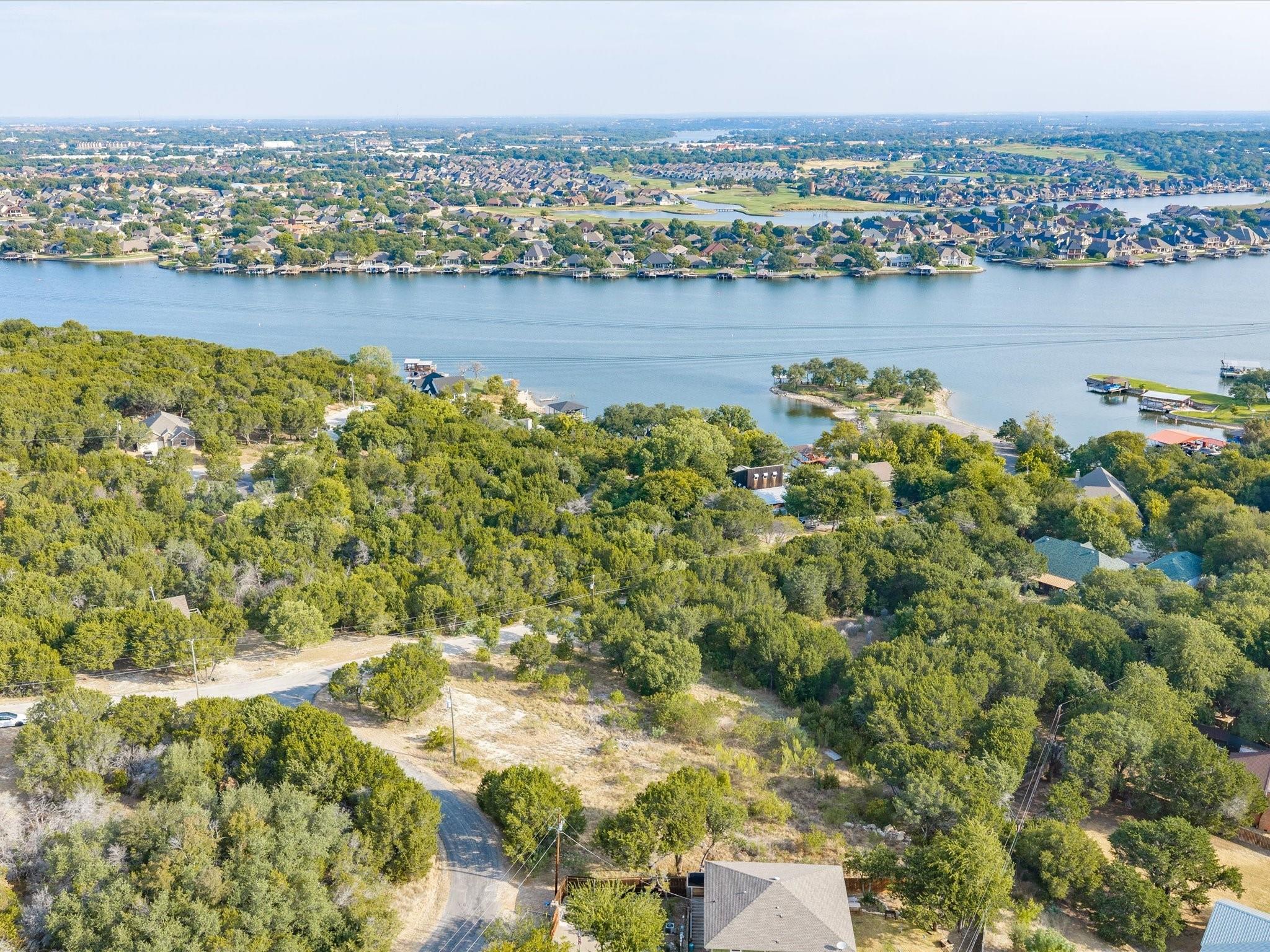 main property photo 14