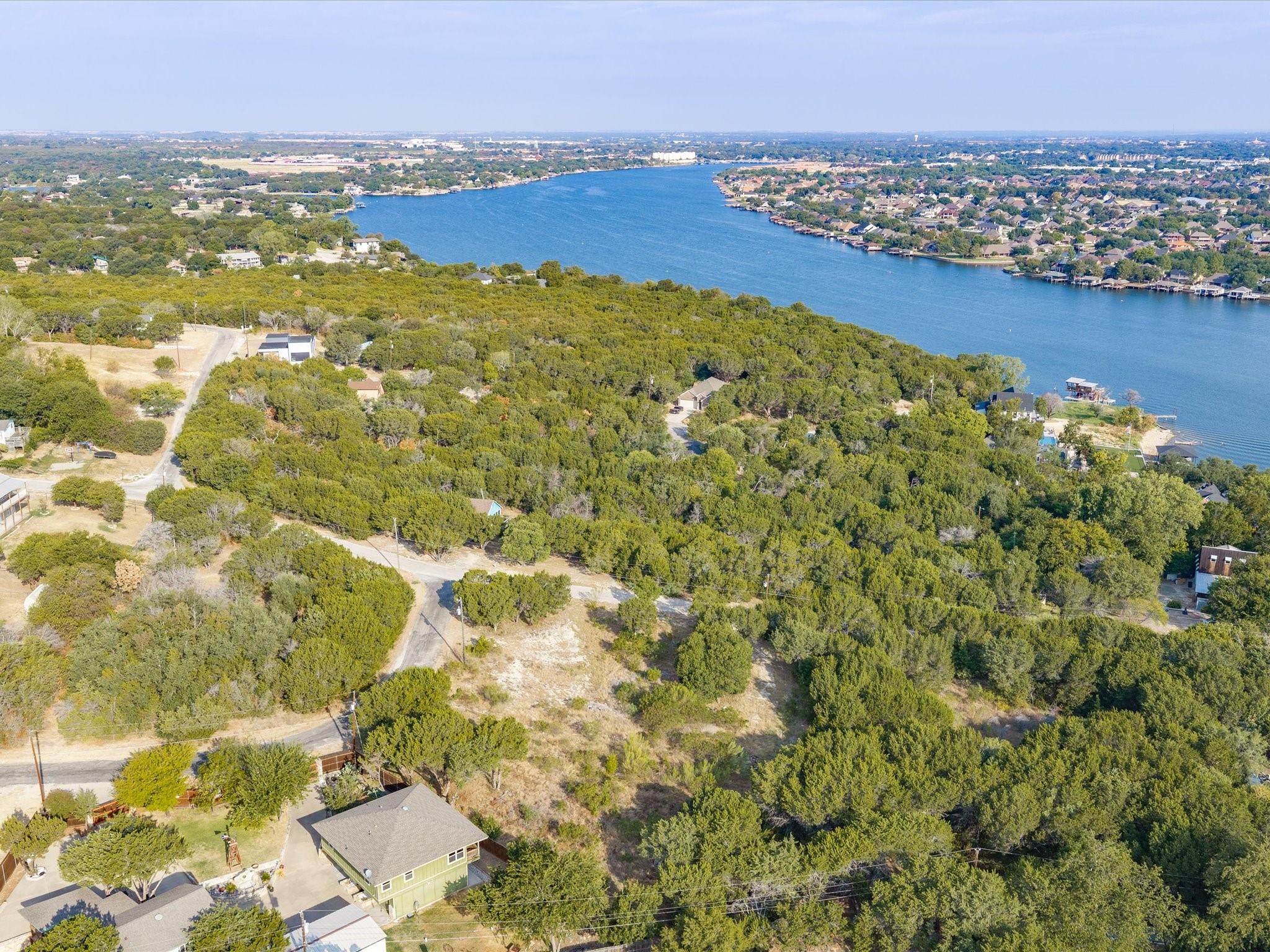 main property photo 15
