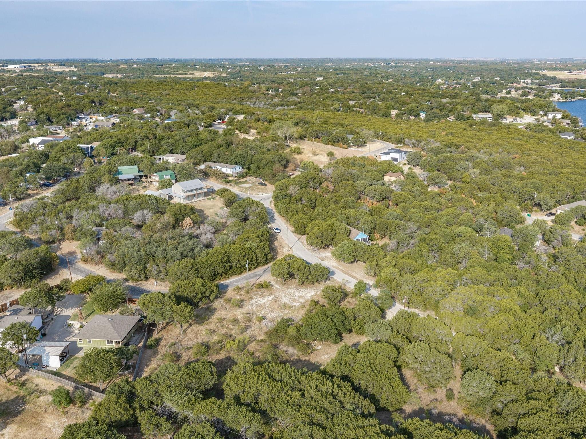 main property photo 17