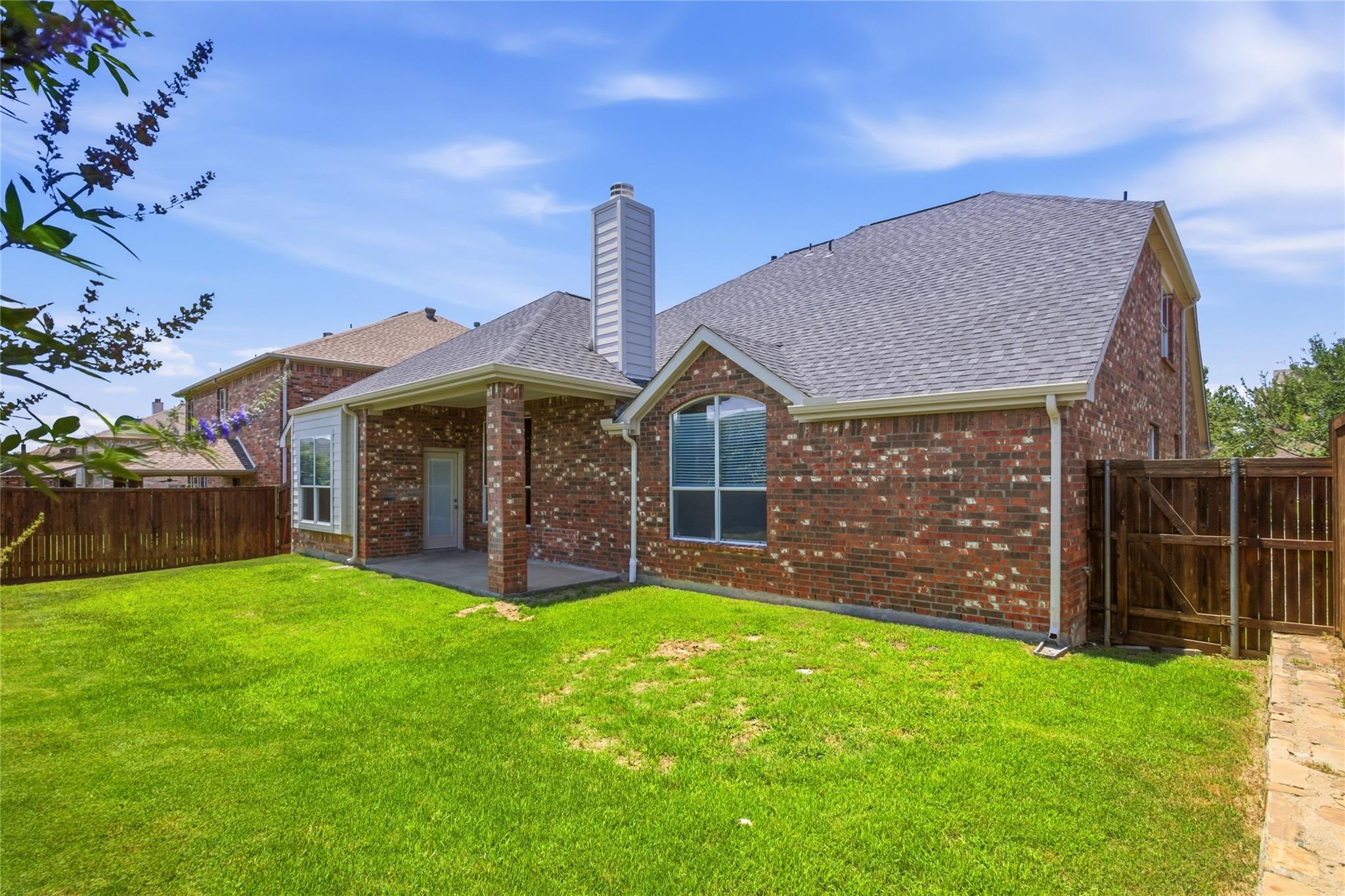 main property photo 34