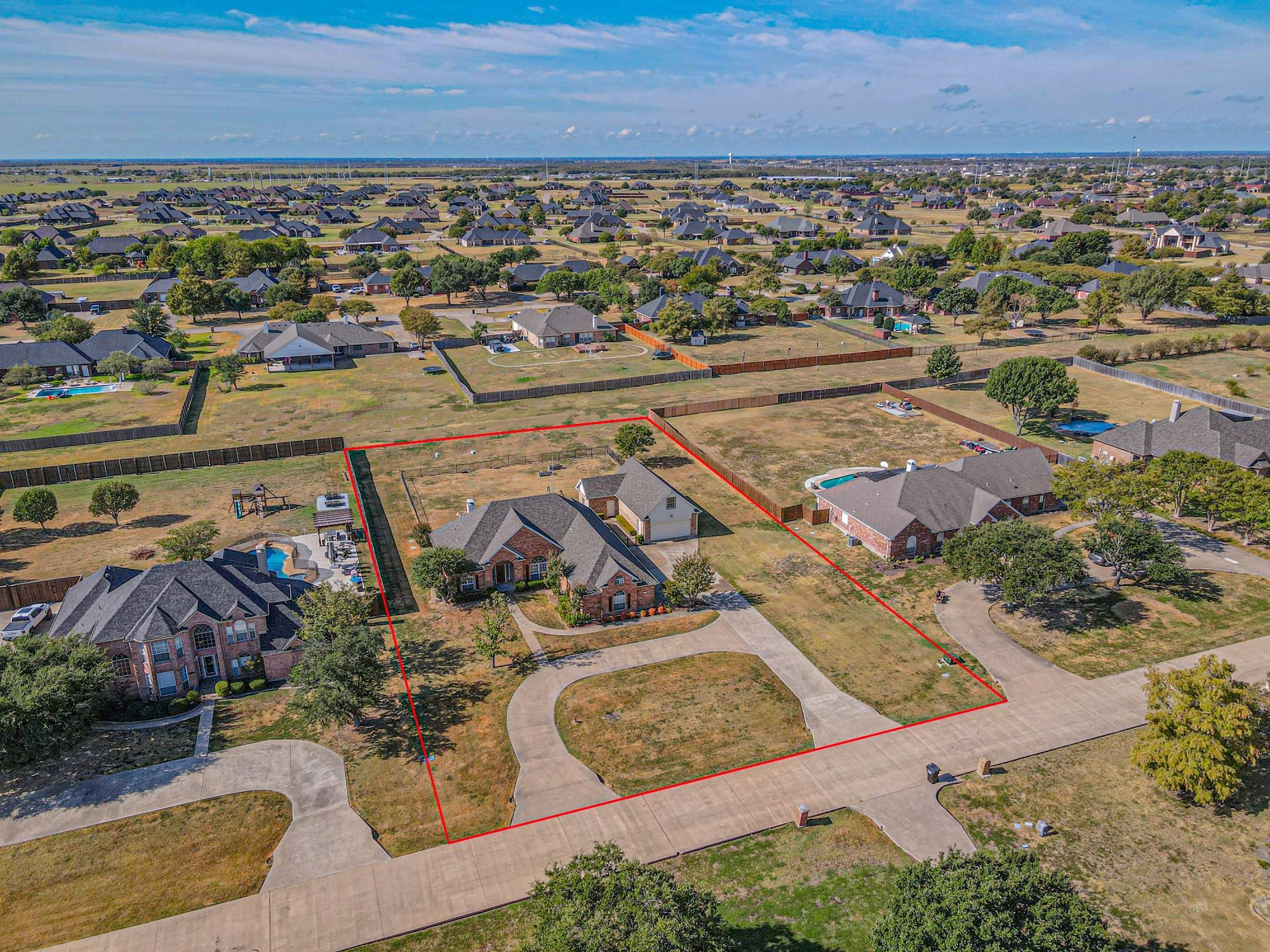 main property photo 29